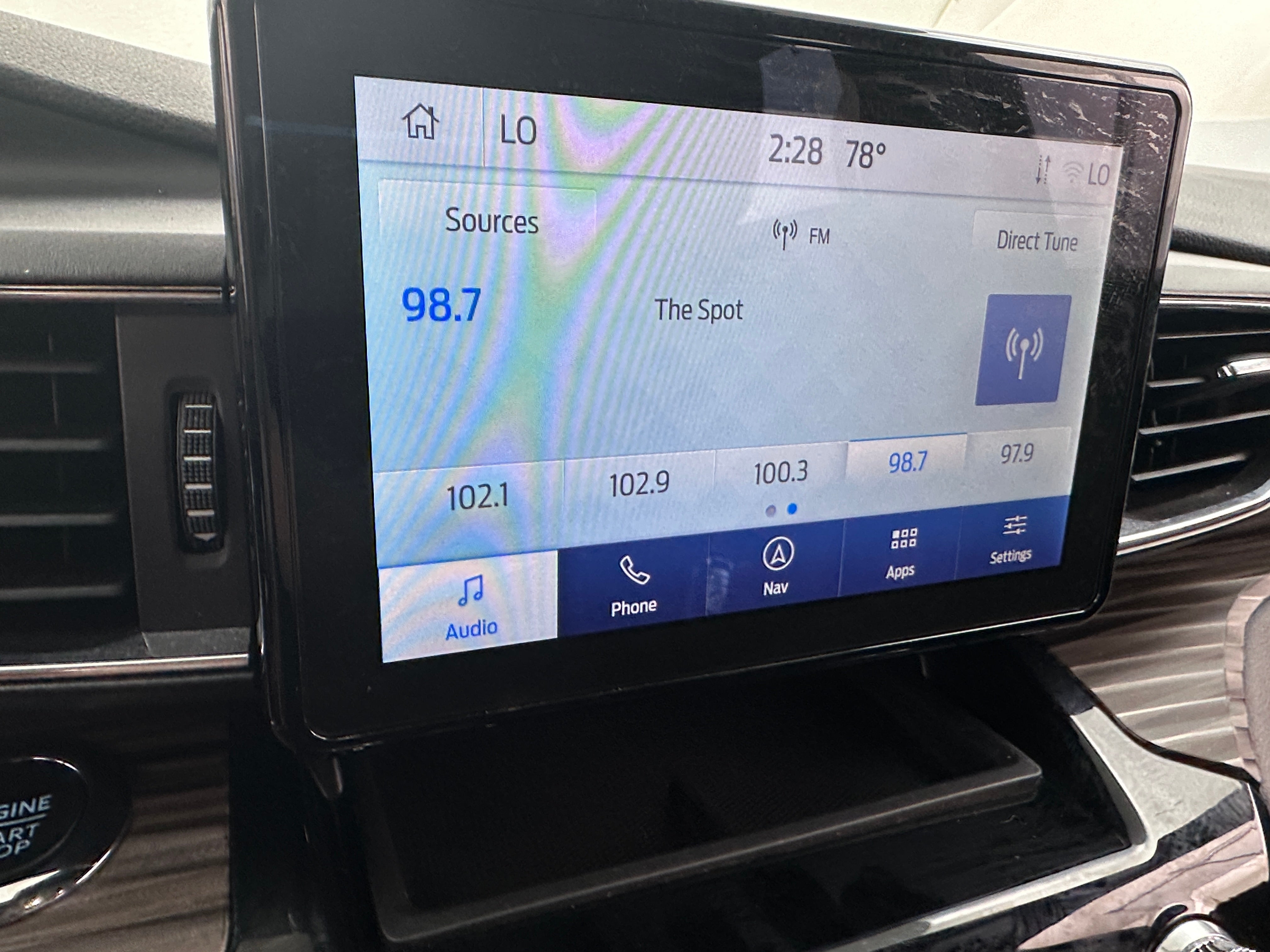 2023 Ford Explorer Limited 3