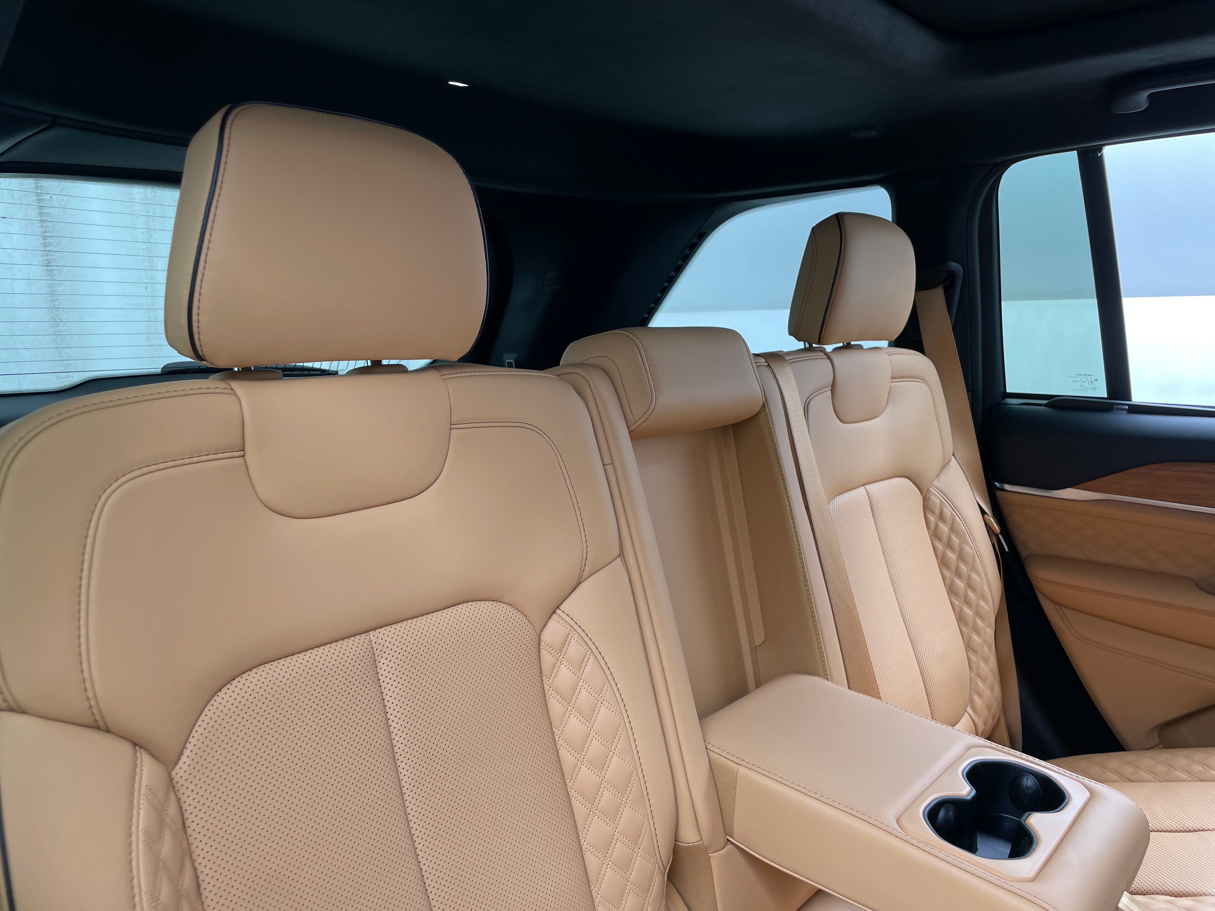 2023 Jeep Grand Cherokee Summit 5