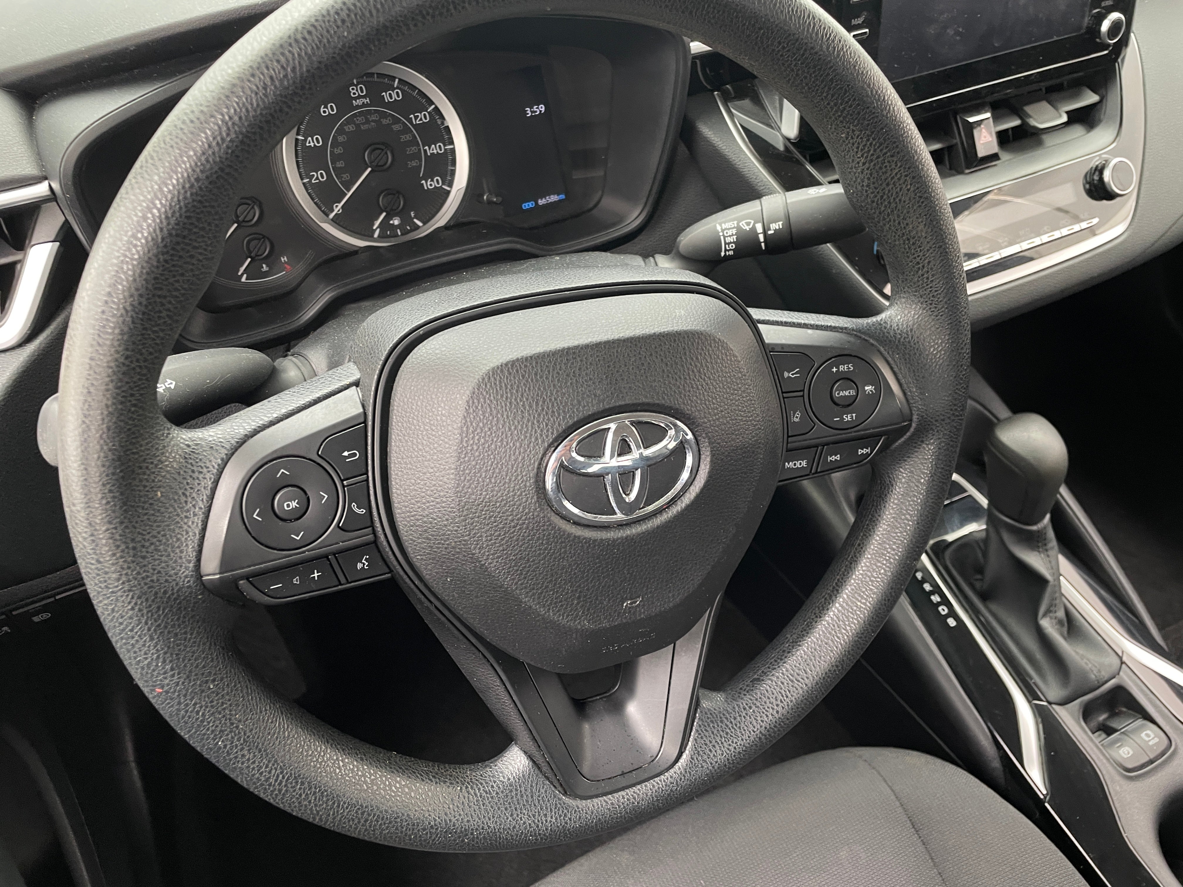 2020 Toyota Corolla LE 5