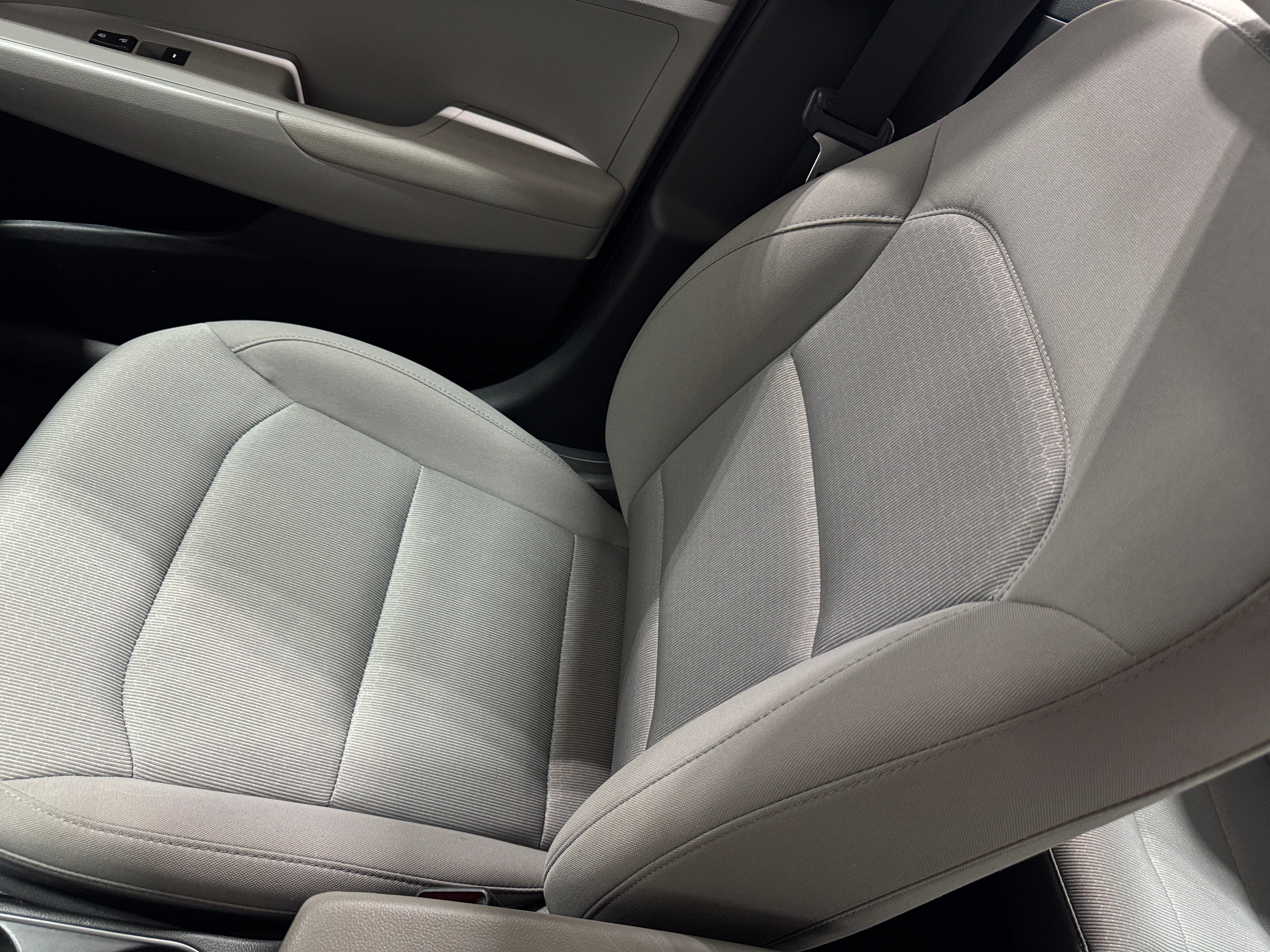 2018 Hyundai Elantra SE 2
