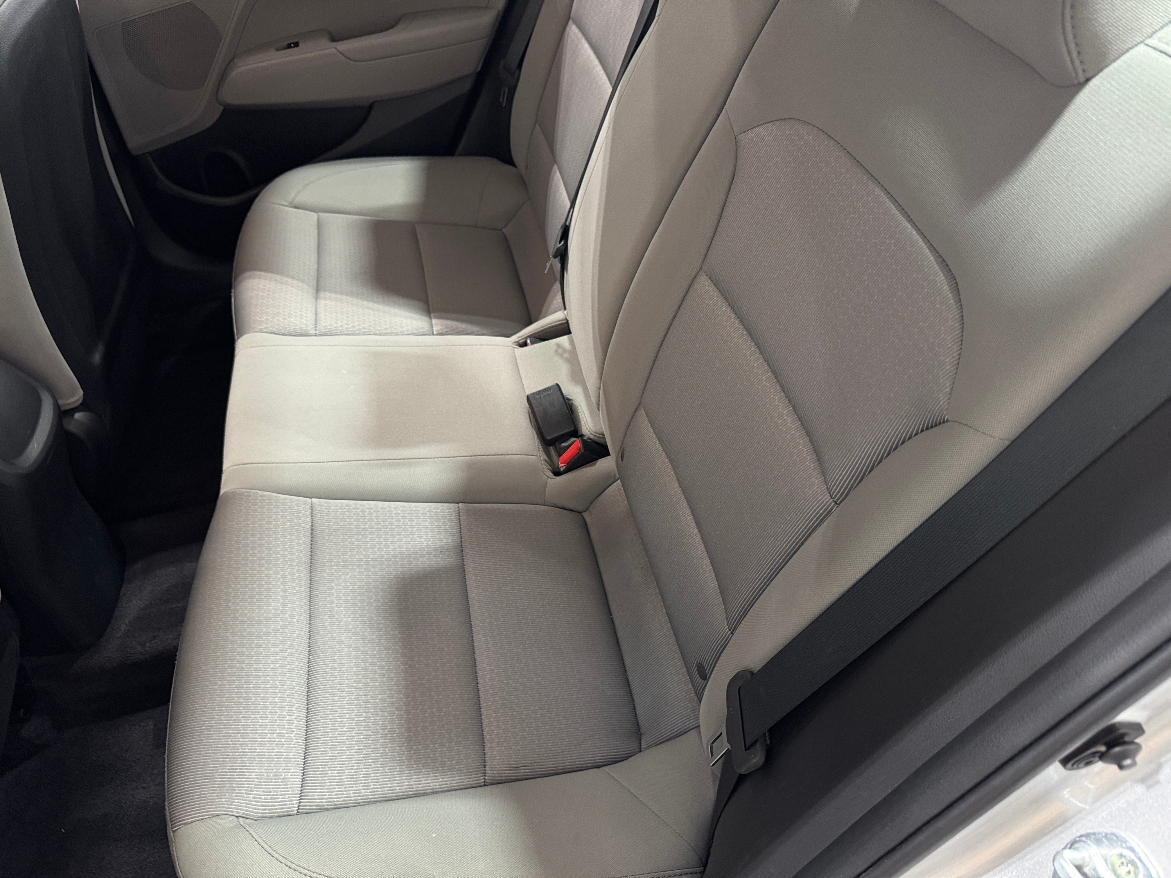 2018 Hyundai Elantra SE 6