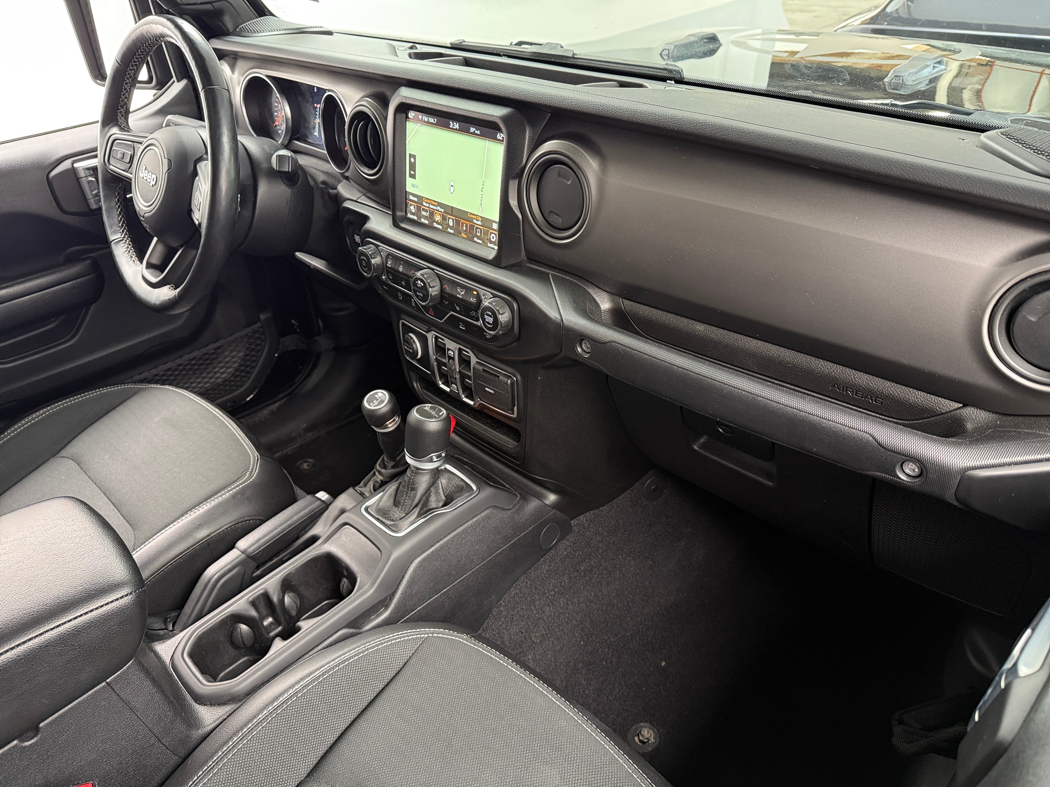 2021 Jeep Gladiator Freedom Edition 2