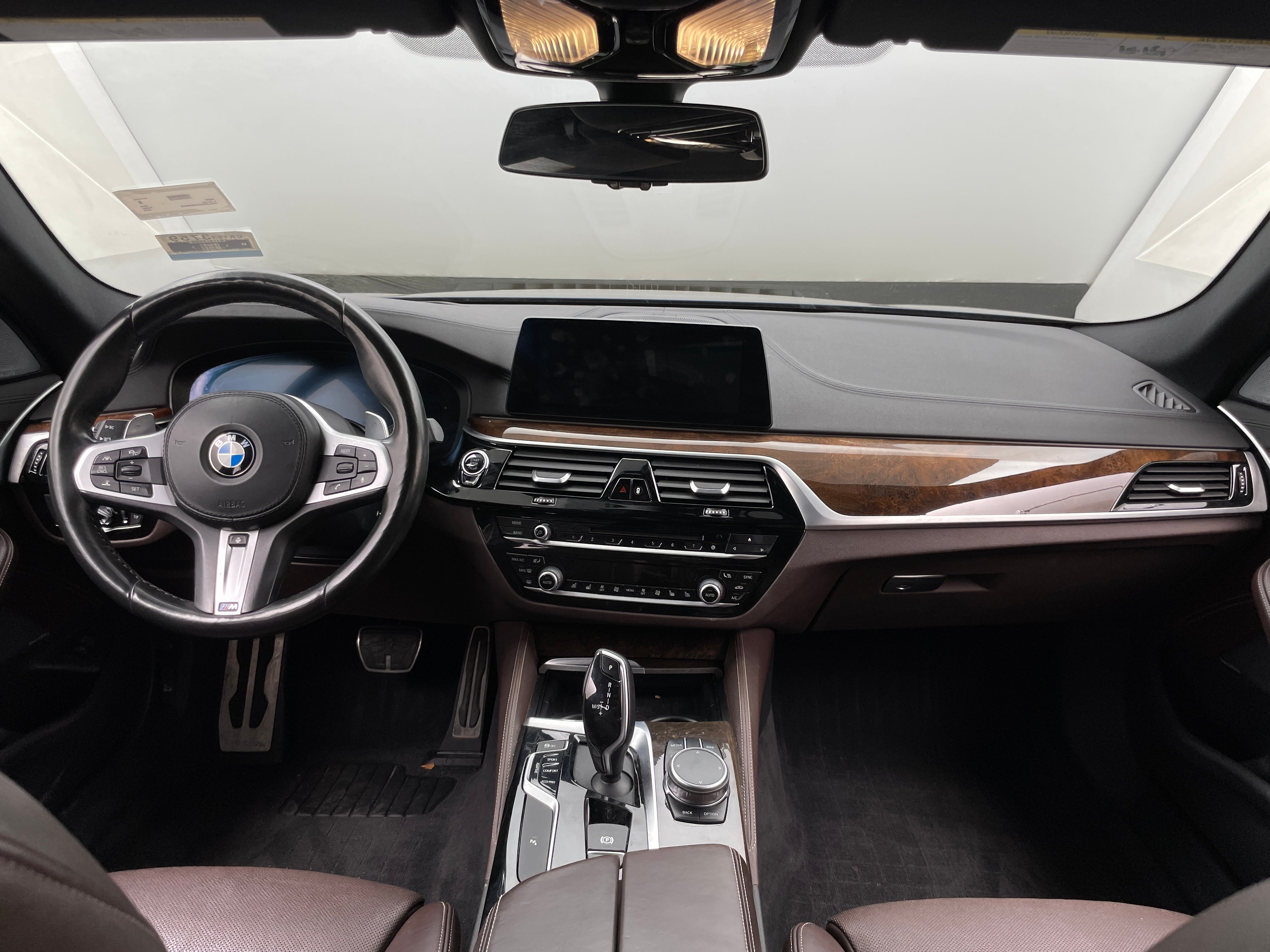 2019 BMW 5 Series M550i xDrive 2