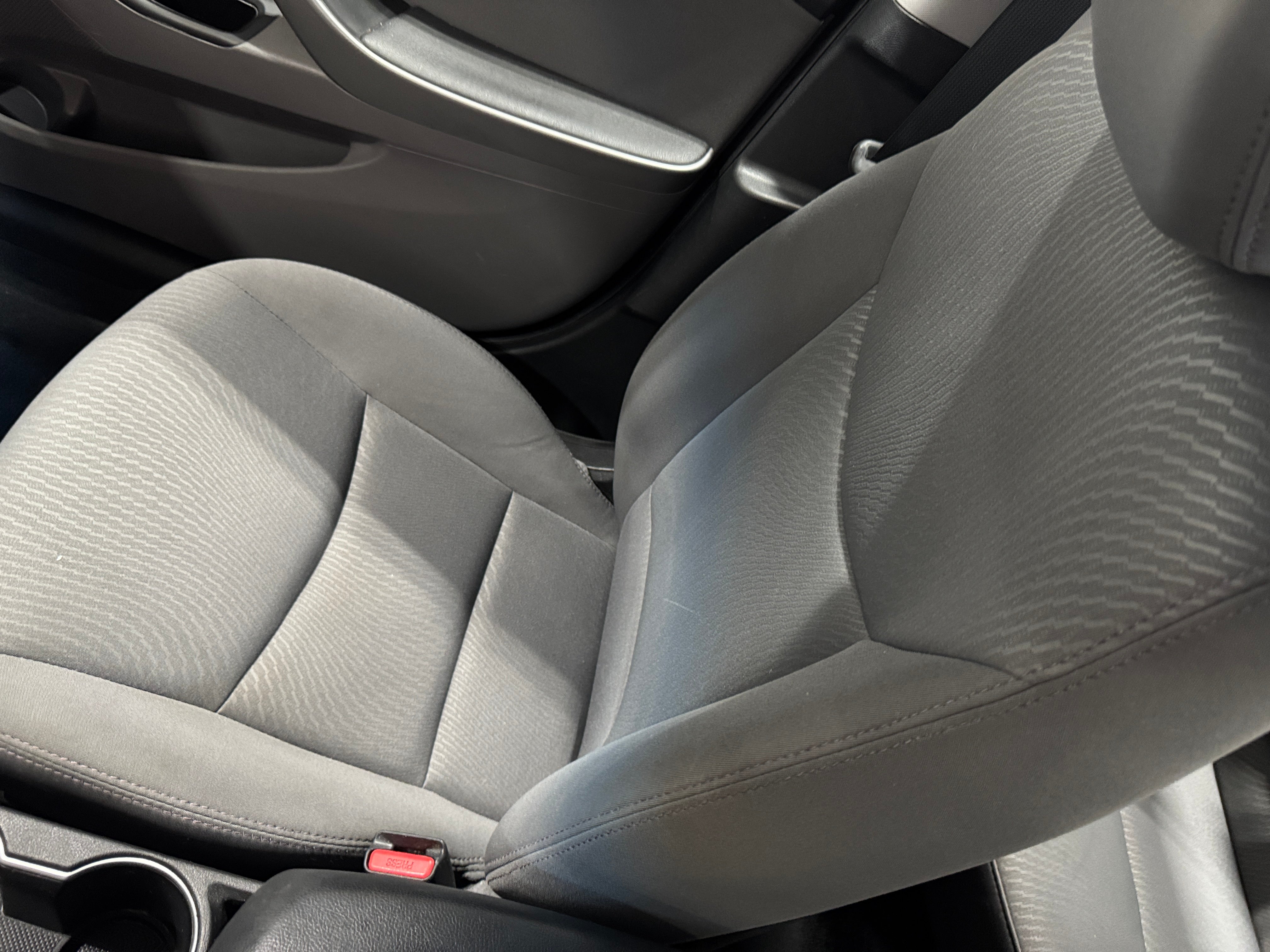 2015 Hyundai Elantra SE 2
