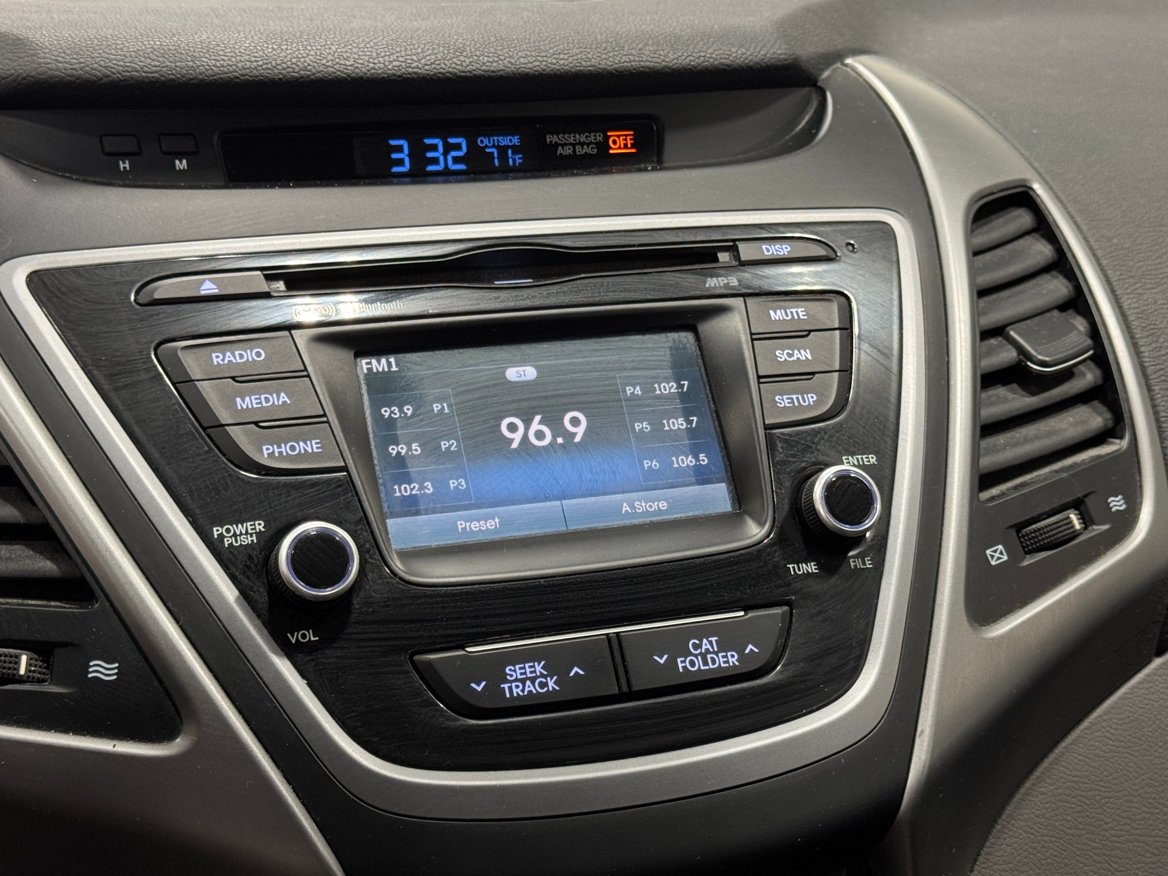 2015 Hyundai Elantra SE 4
