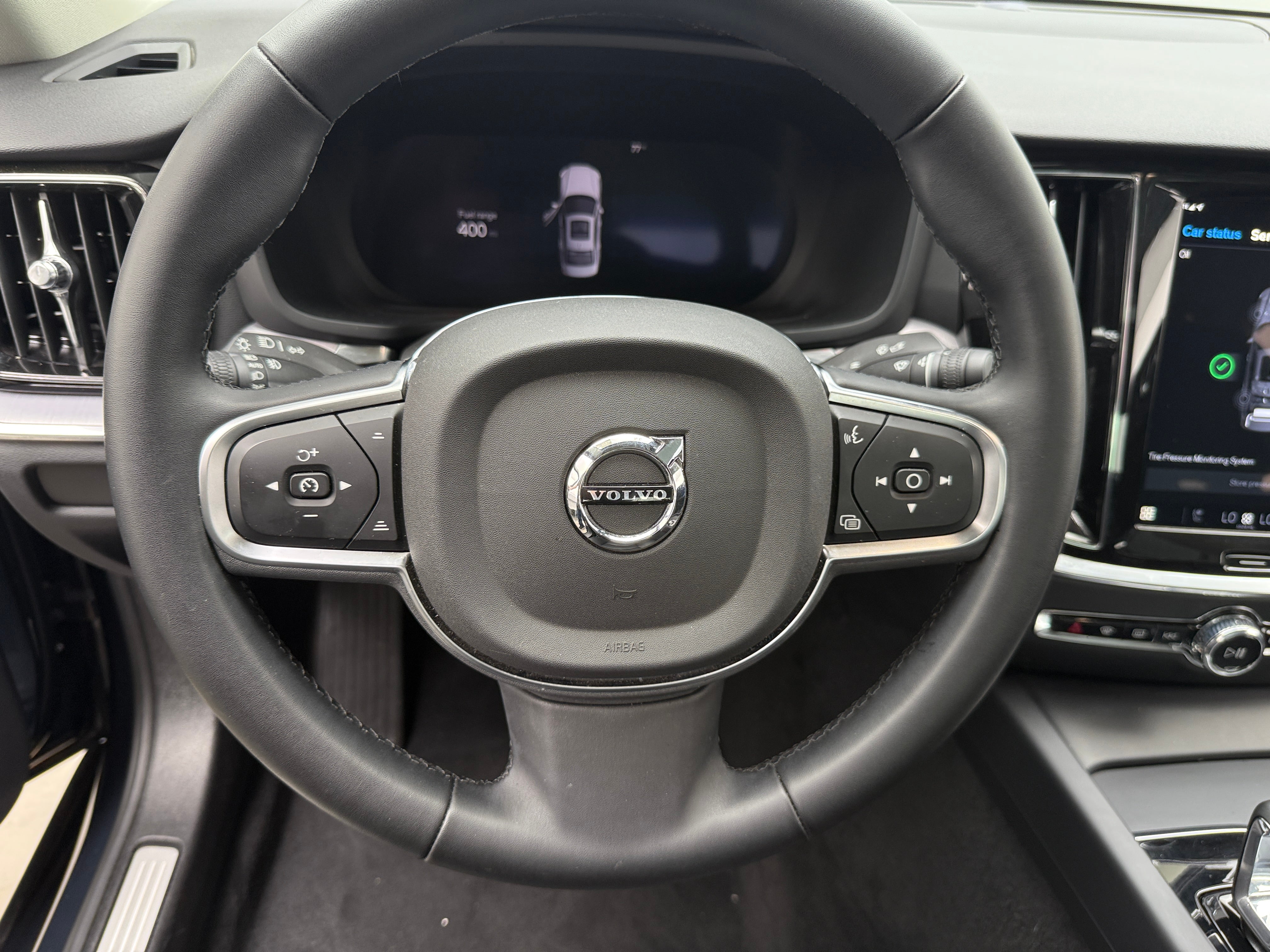 2025 Volvo S60 B5 Core 4