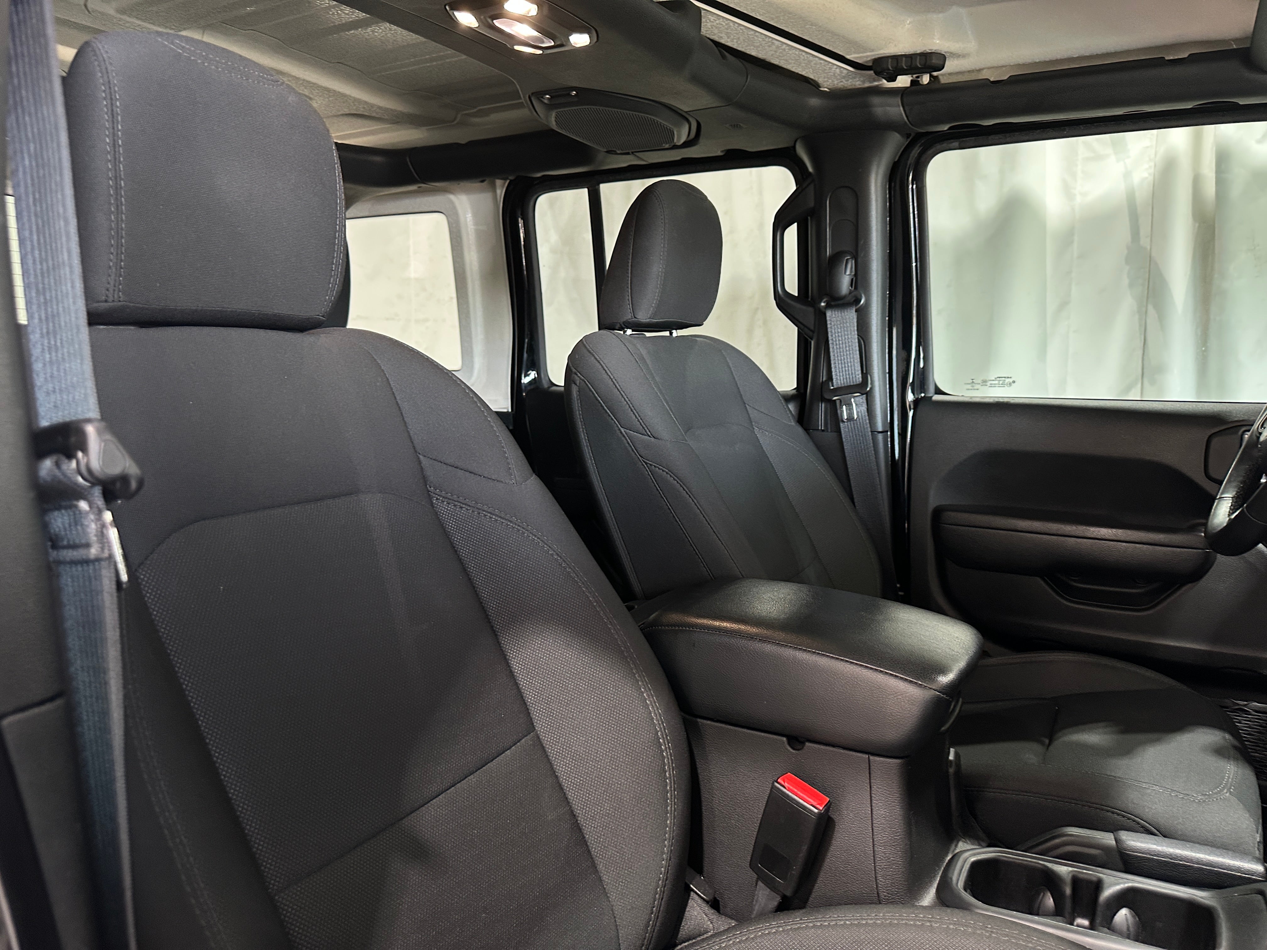 Thumbnail: 2022 Jeep Wrangler - 2