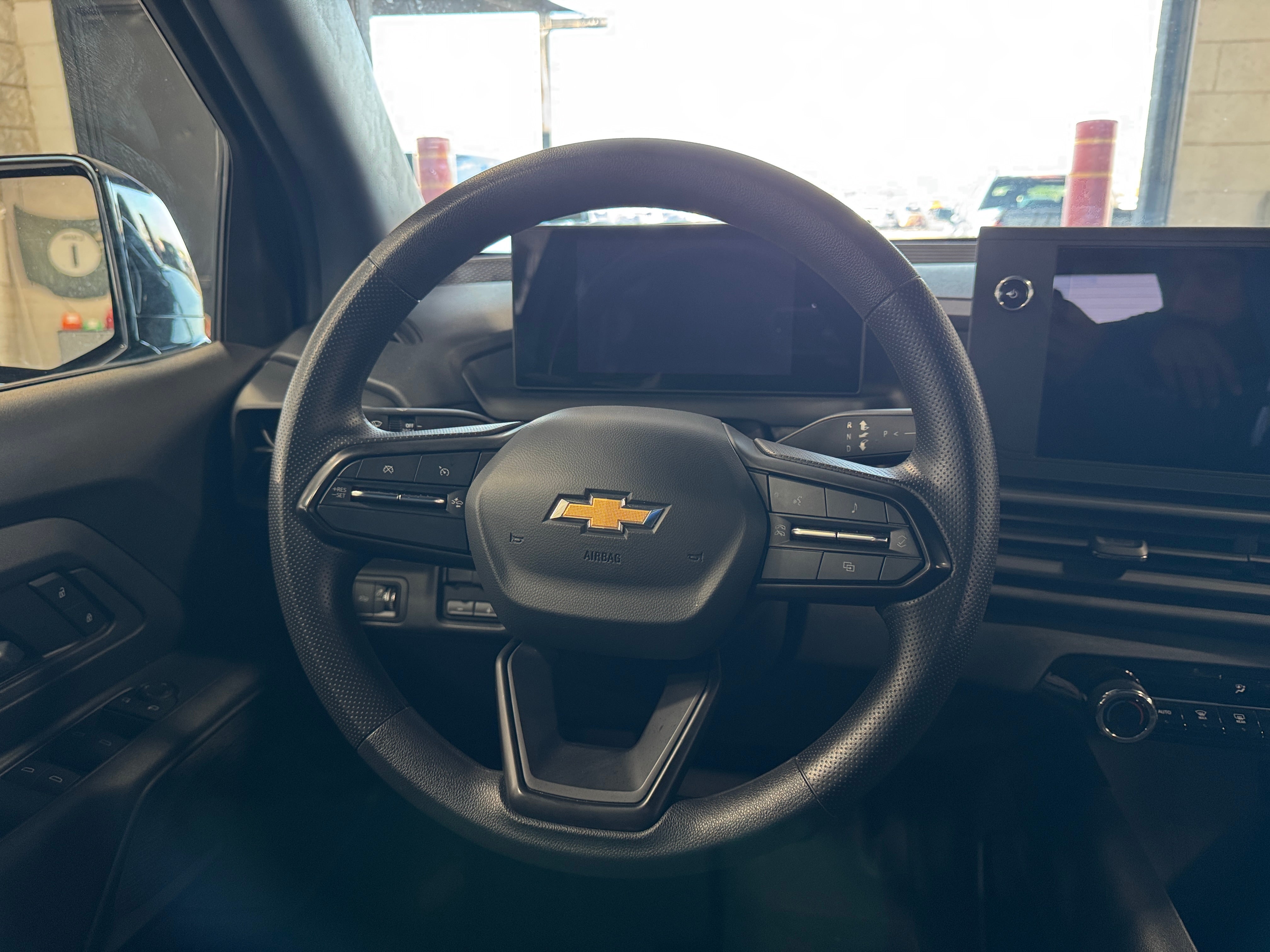 2024 Chevrolet Silverado EV Work Truck 4