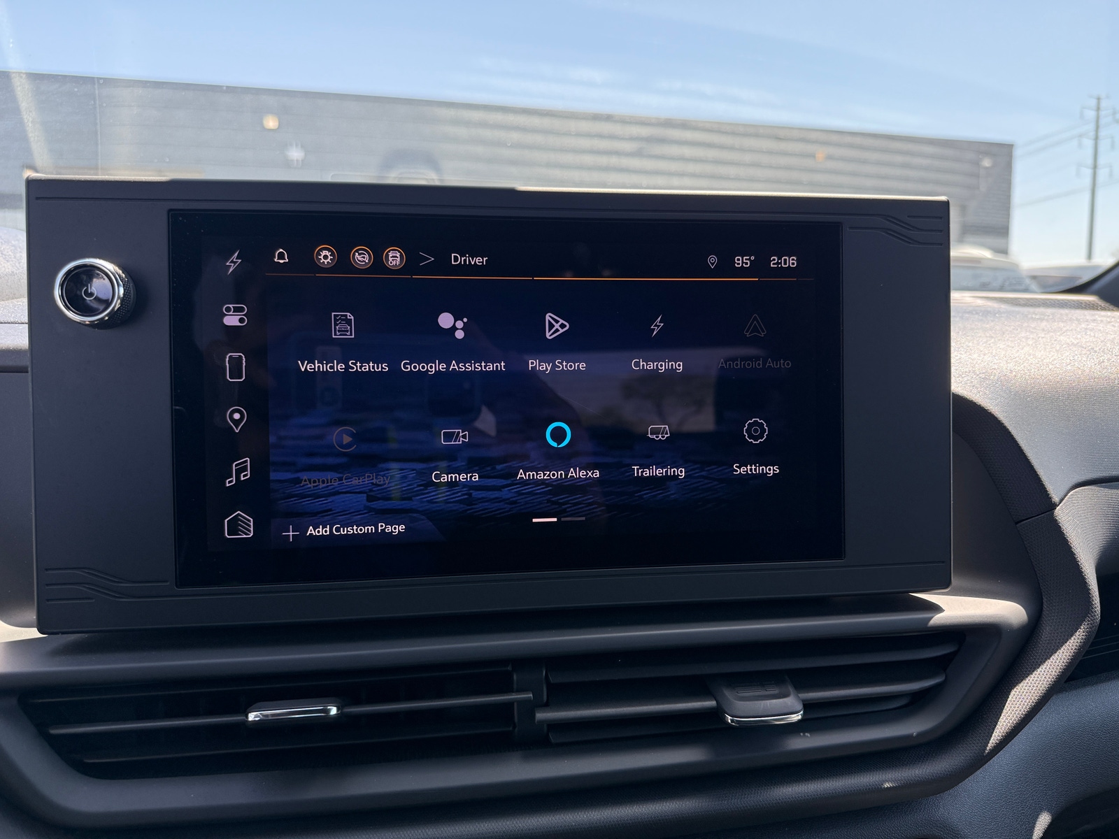 Thumbnail: 2024 Chevrolet Silverado EV - 3