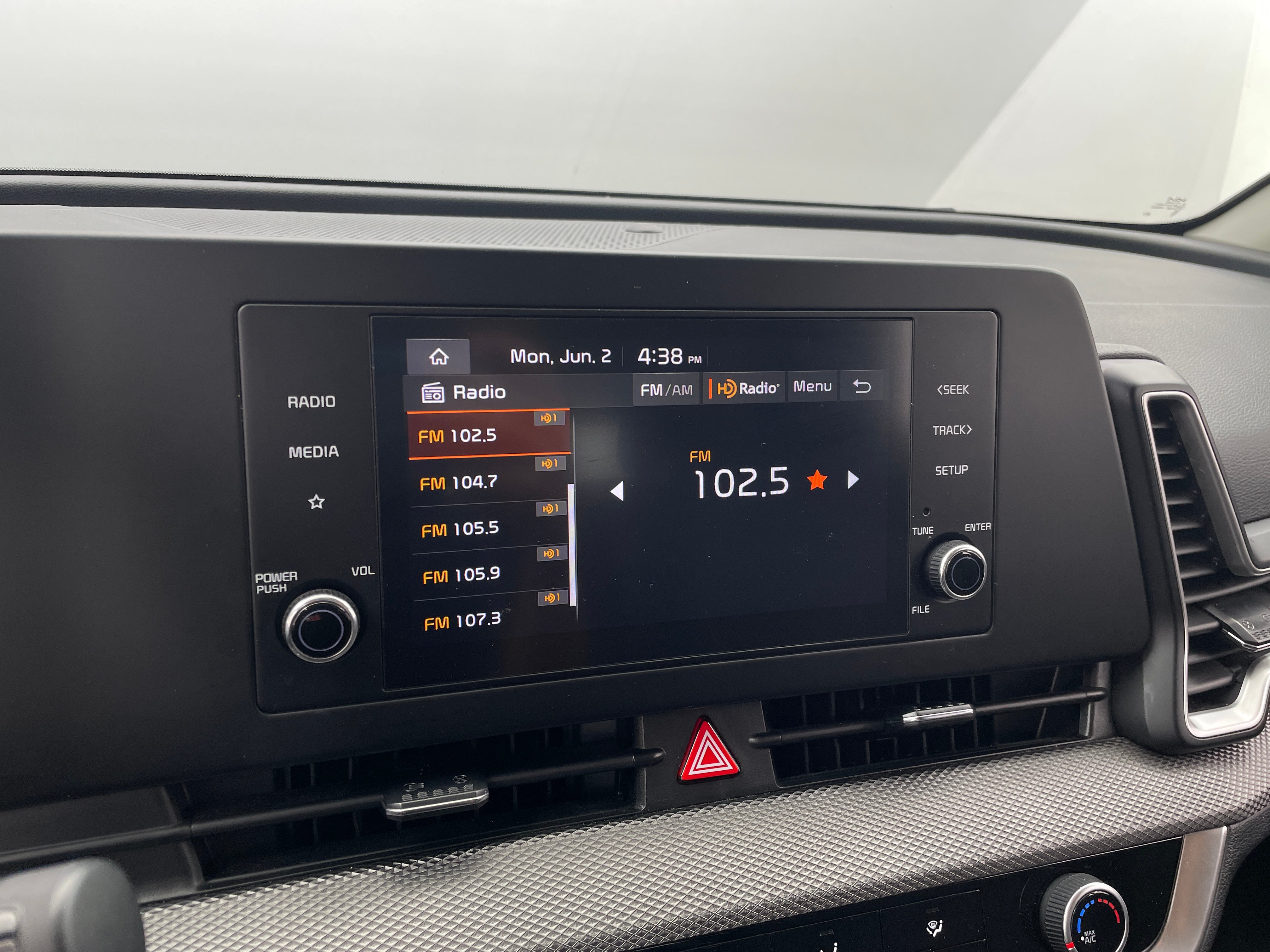 2023 Kia Sportage LX 4