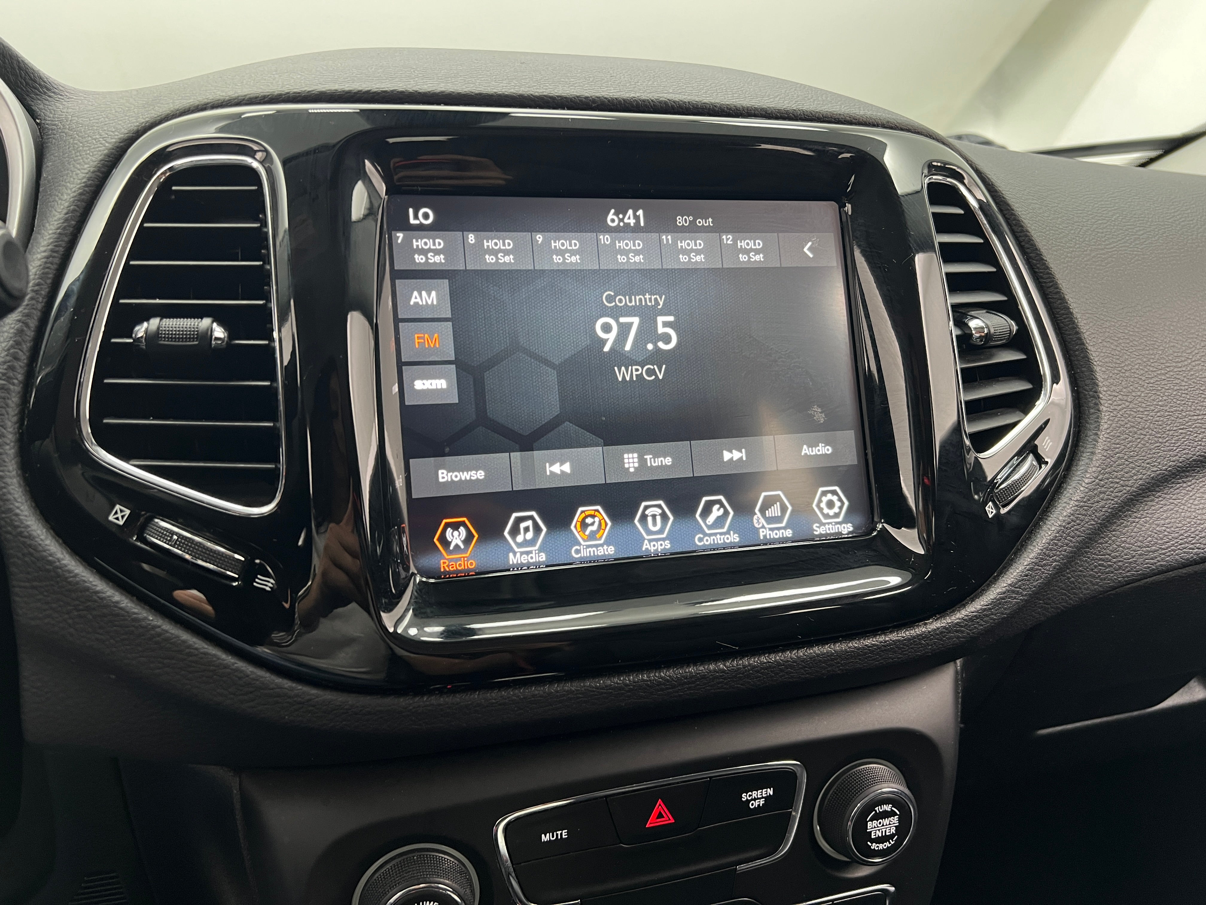2018 Jeep Compass Limited 3