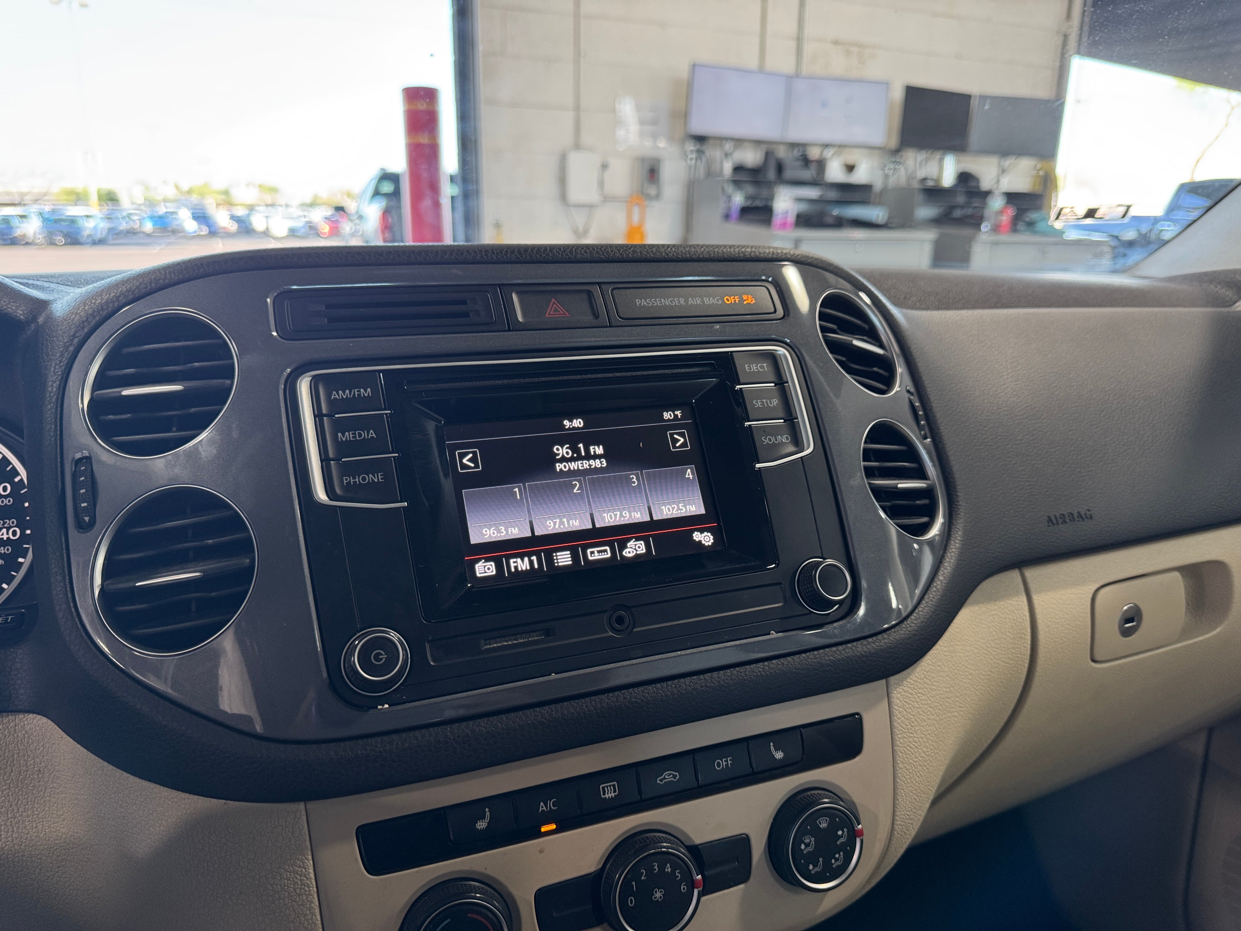 2016 Volkswagen Tiguan 2.0T 4