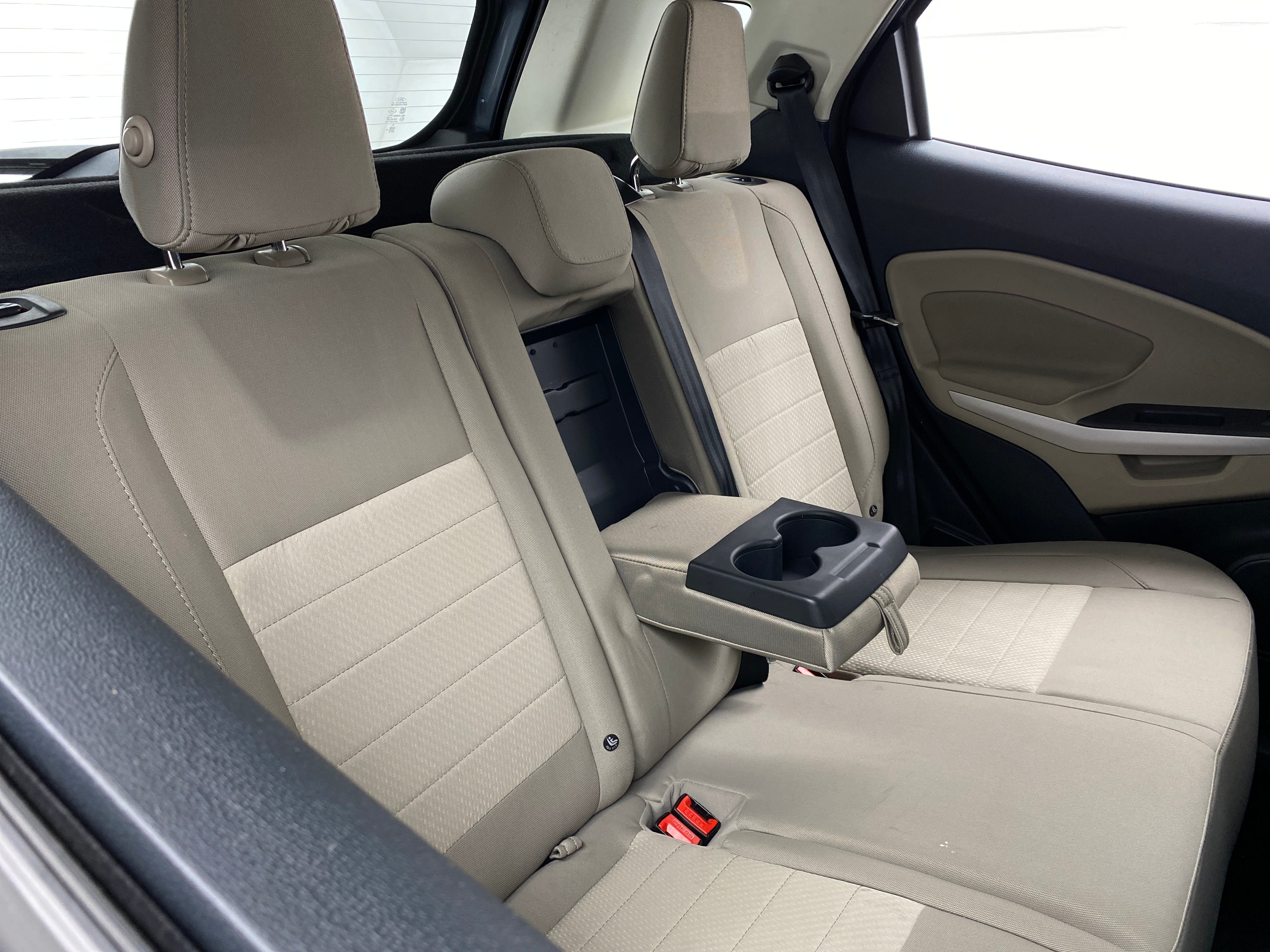 2019 Ford EcoSport S 6