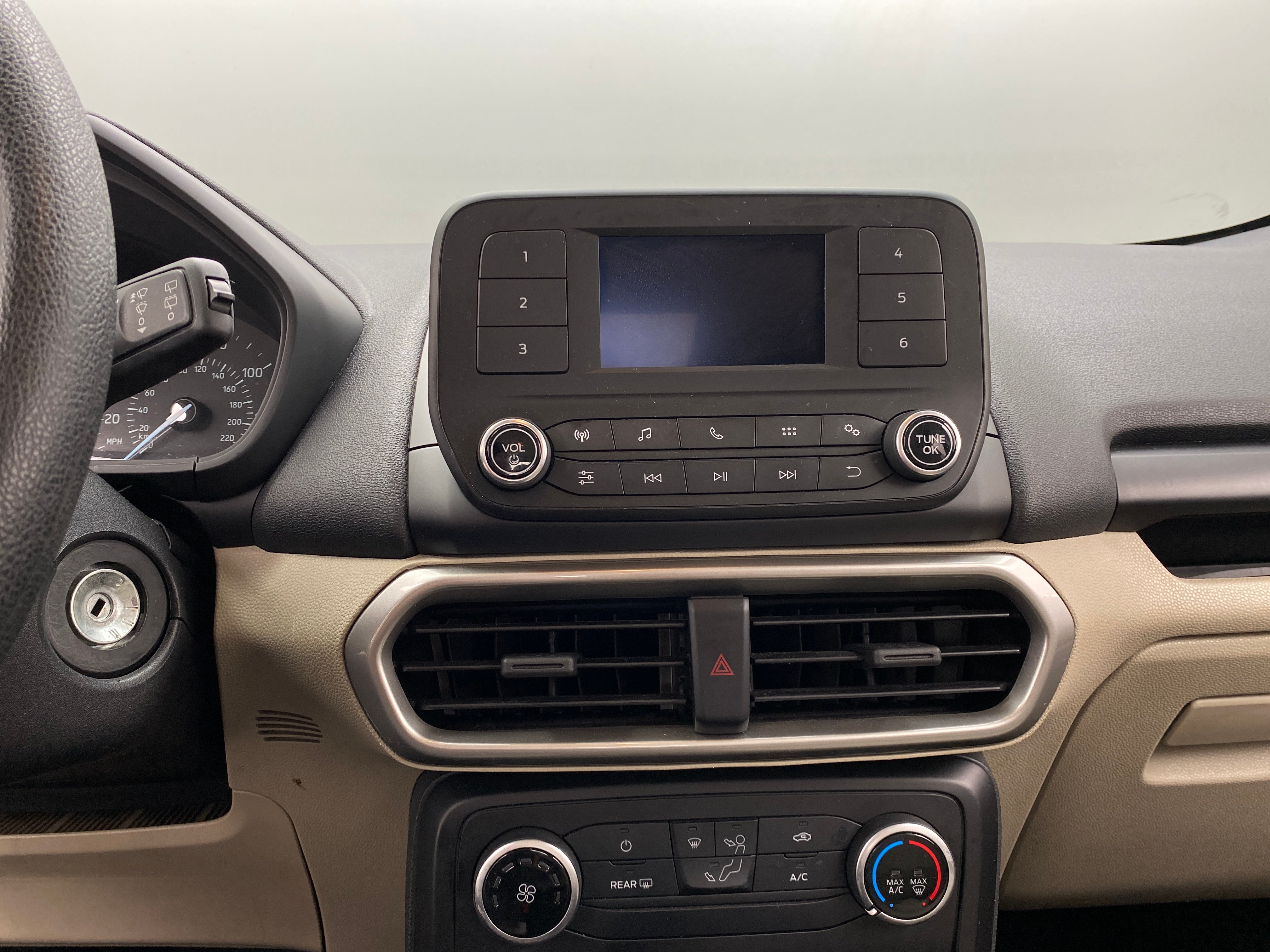 2019 Ford EcoSport S 4