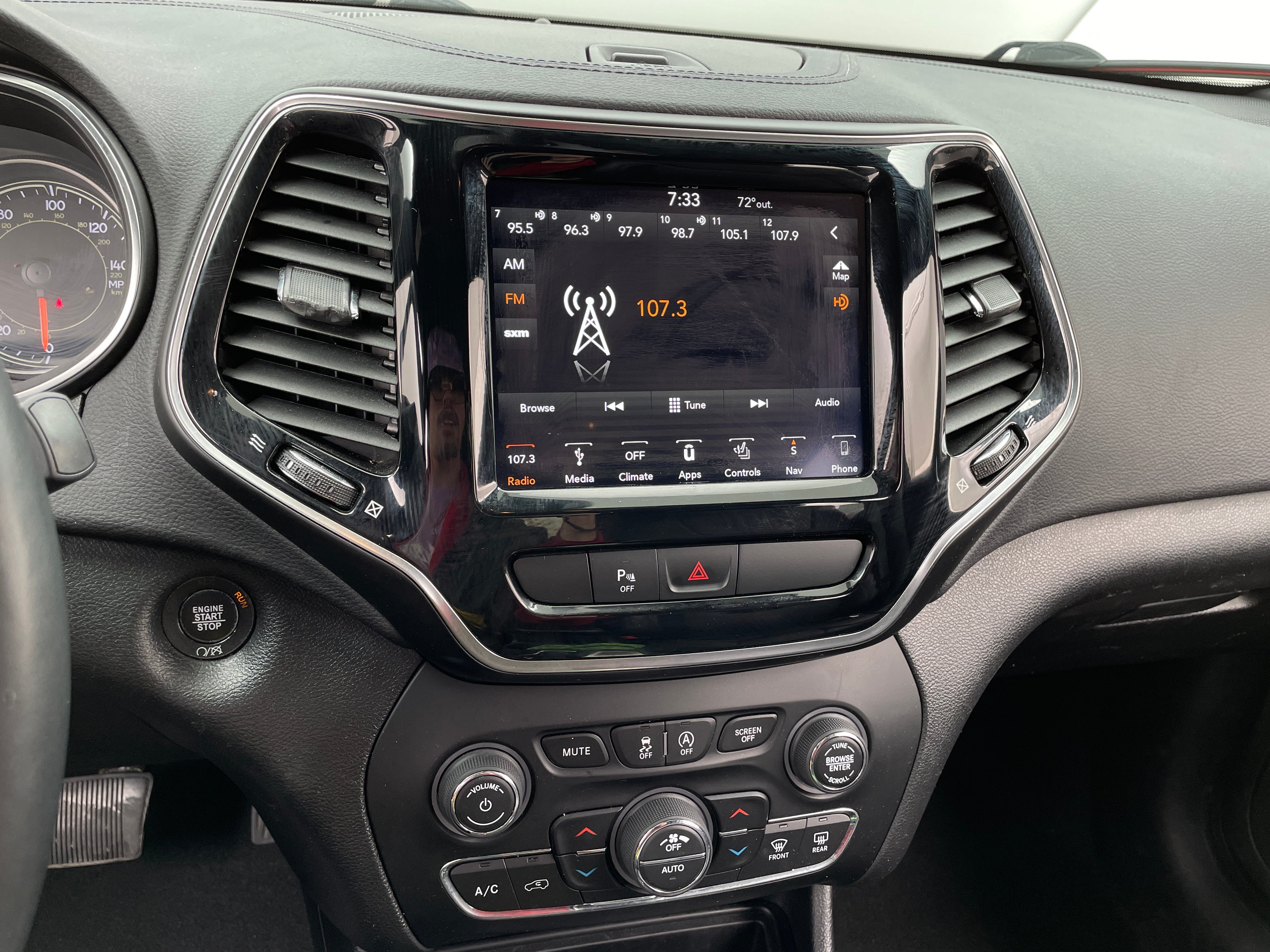 2019 Jeep Cherokee High Altitude 3