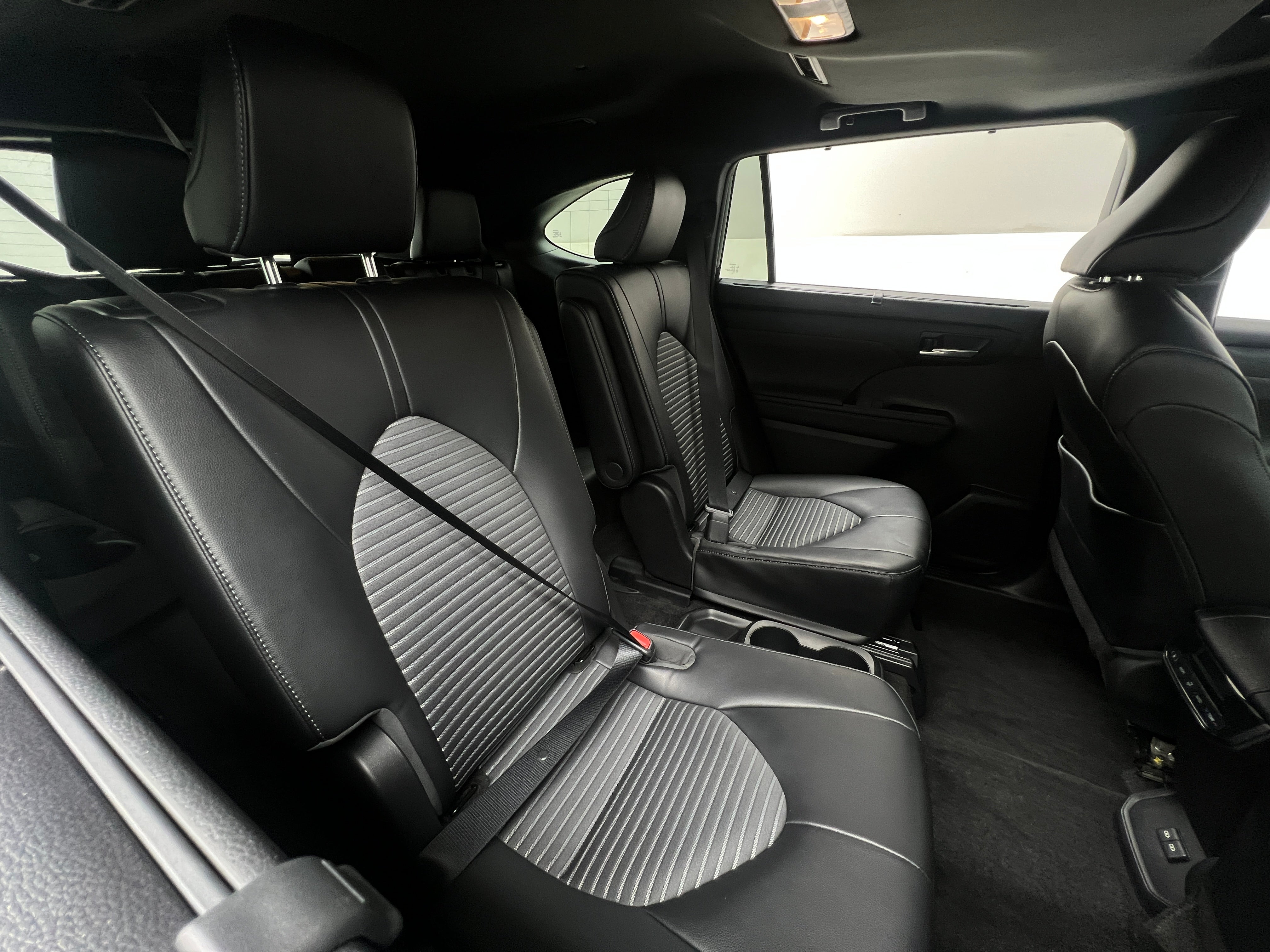 2023 Toyota Highlander XSE 5