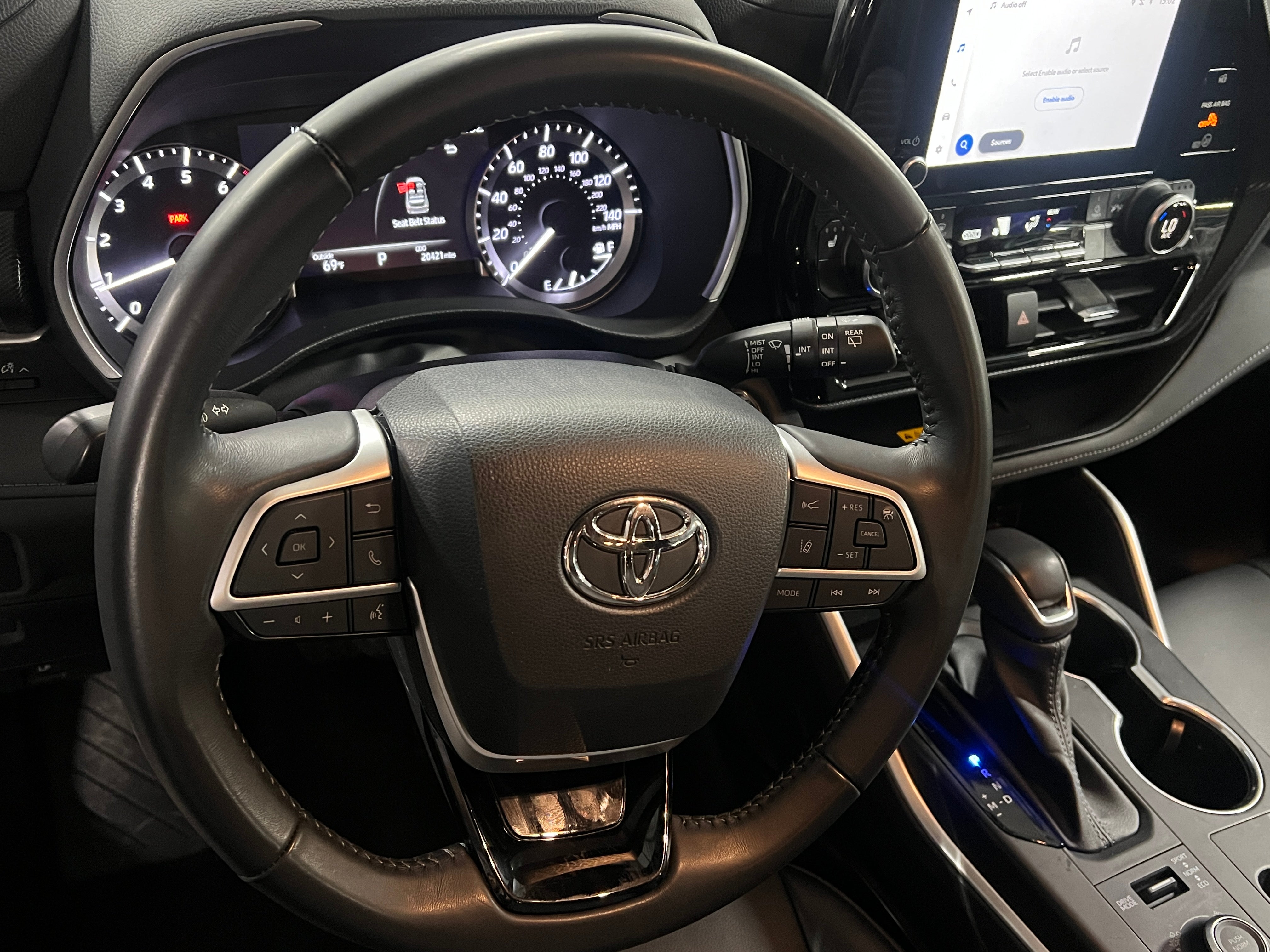 2023 Toyota Highlander XSE 4