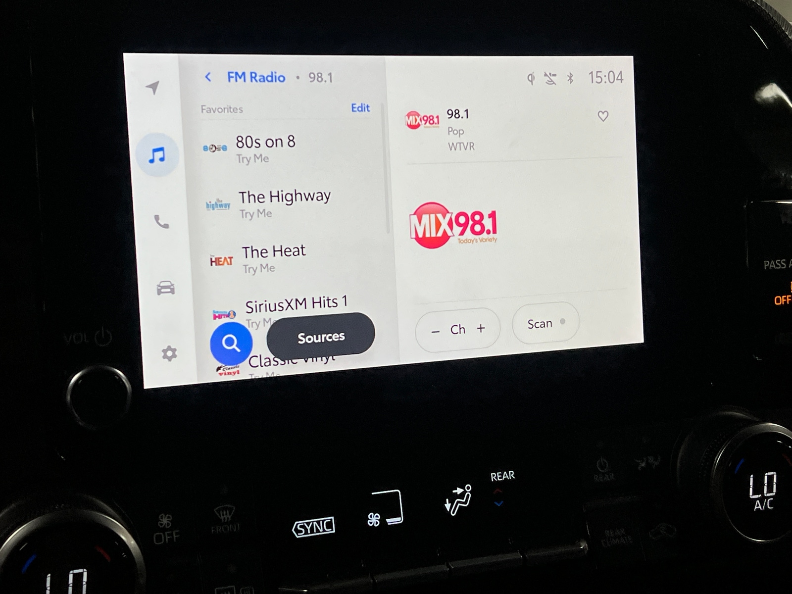 Thumbnail: 2023 Toyota Highlander - 3