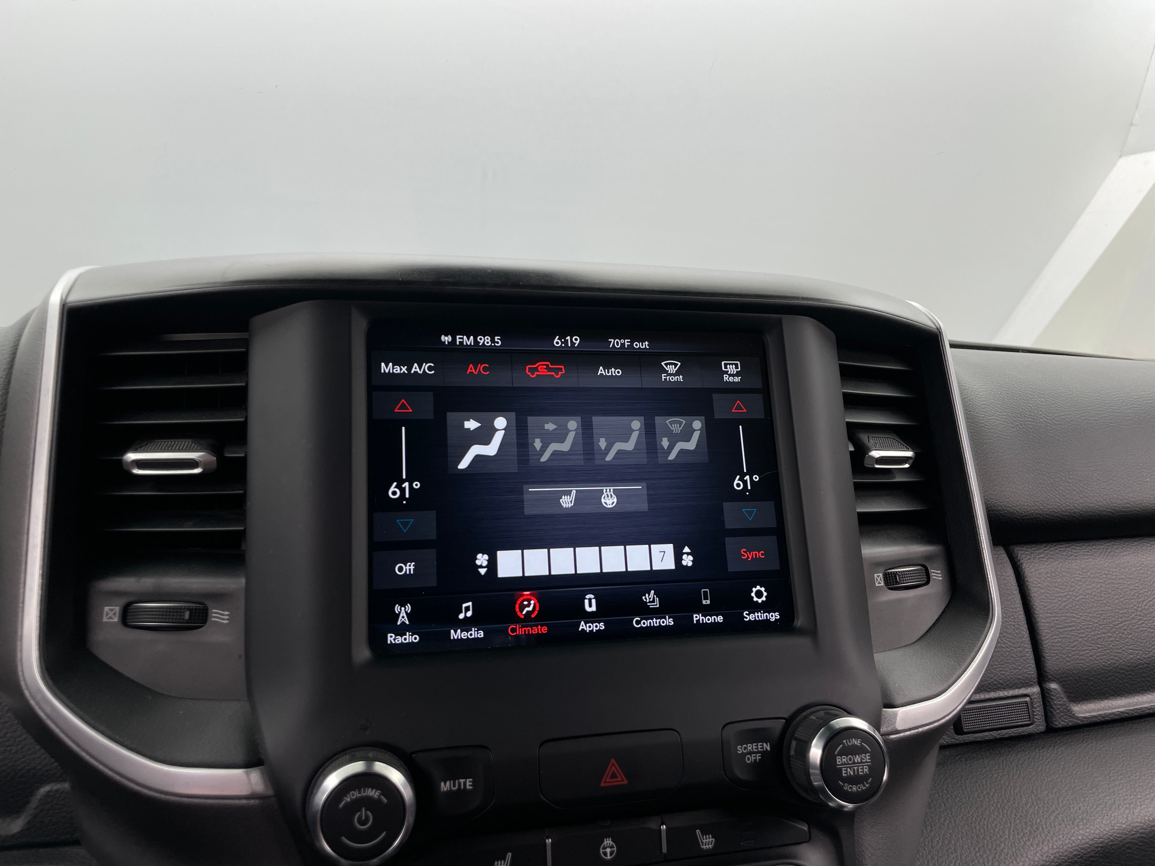 2021 RAM 1500 Big Horn 4