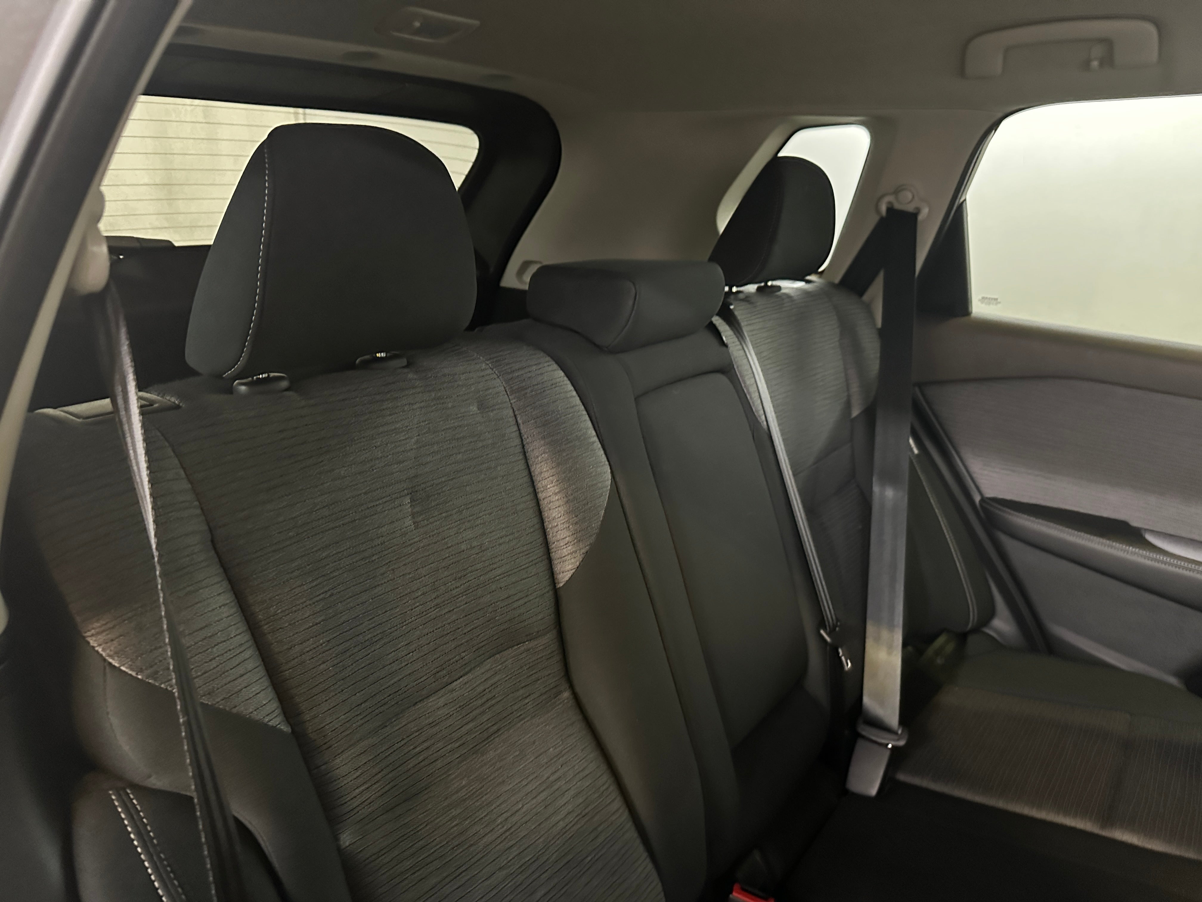 2023 Nissan Rogue SV 6