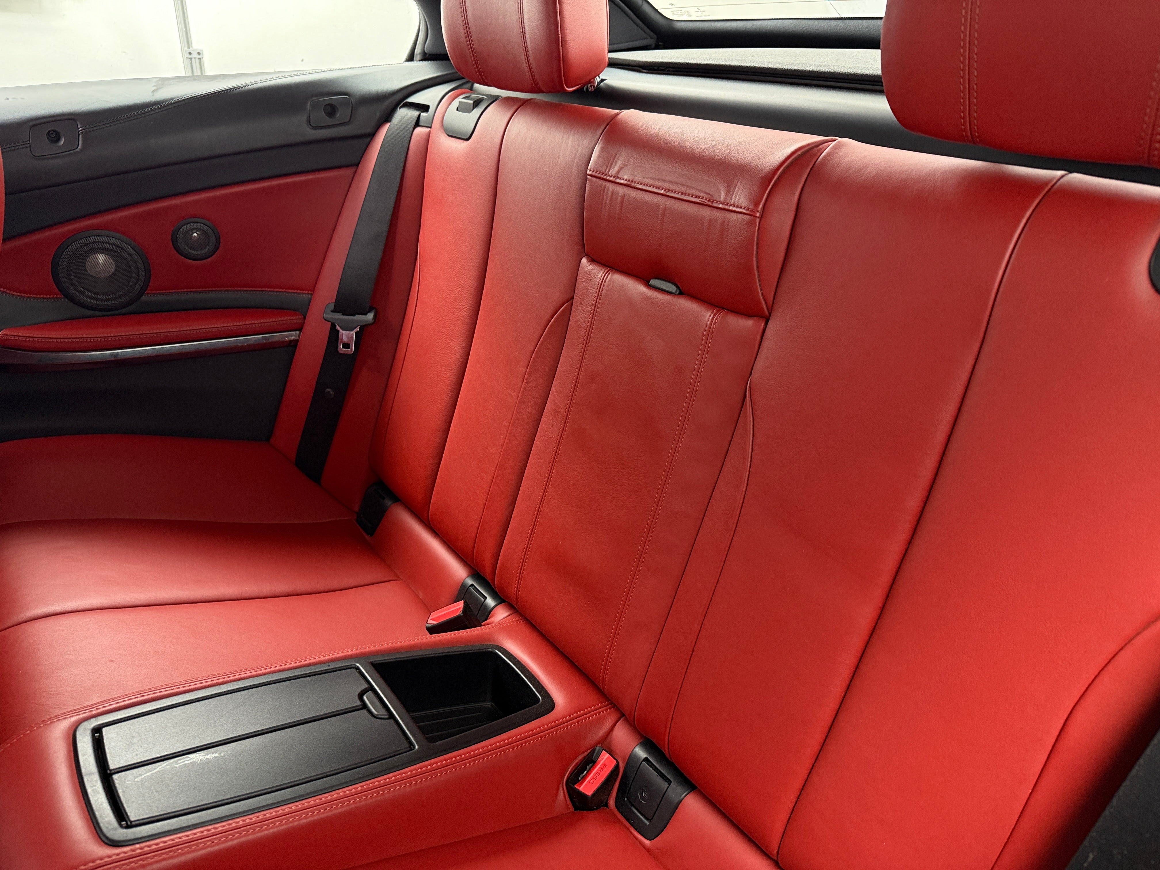 2015 BMW M4 Base 5