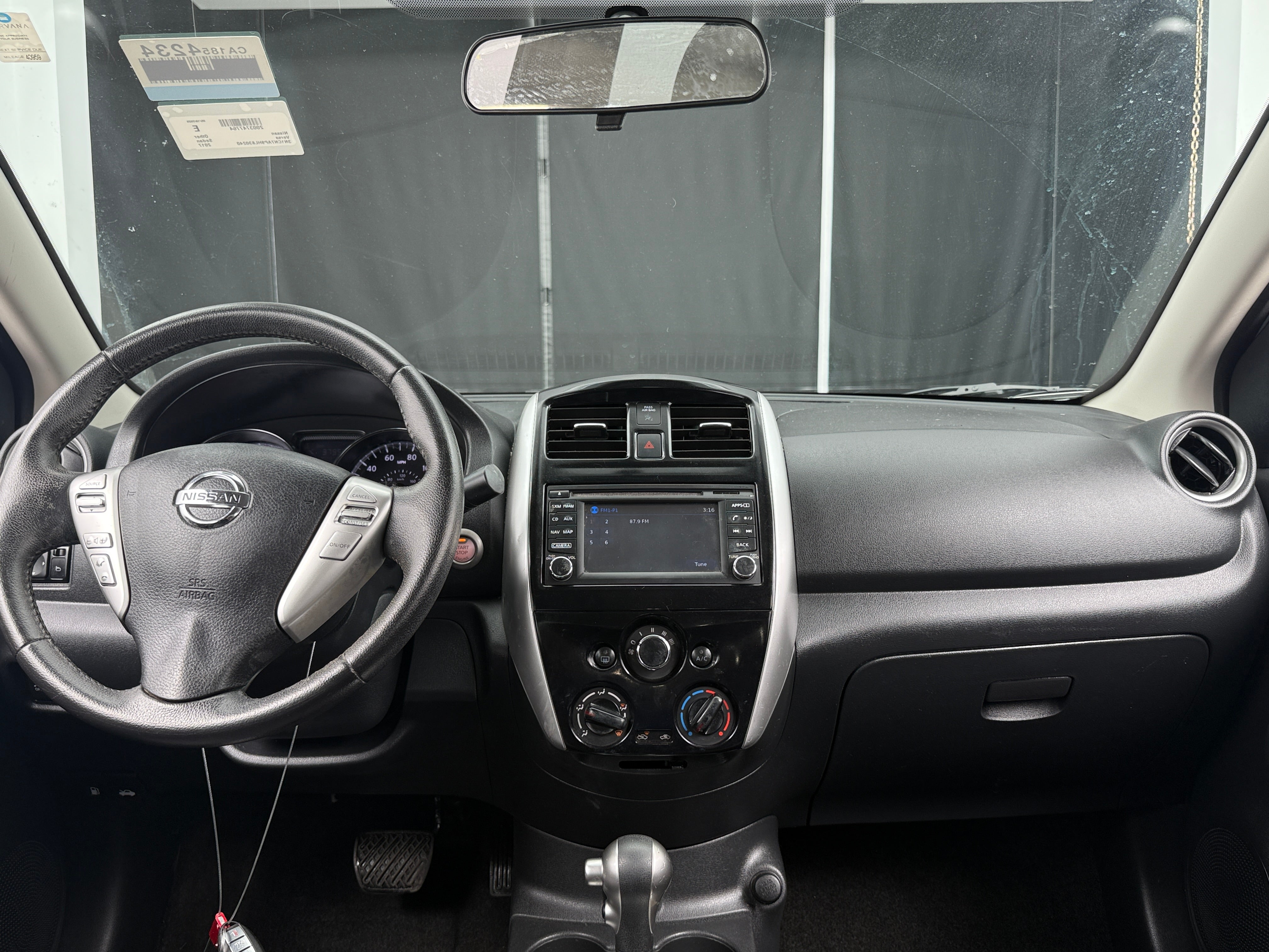 2017 Nissan Versa SL 3