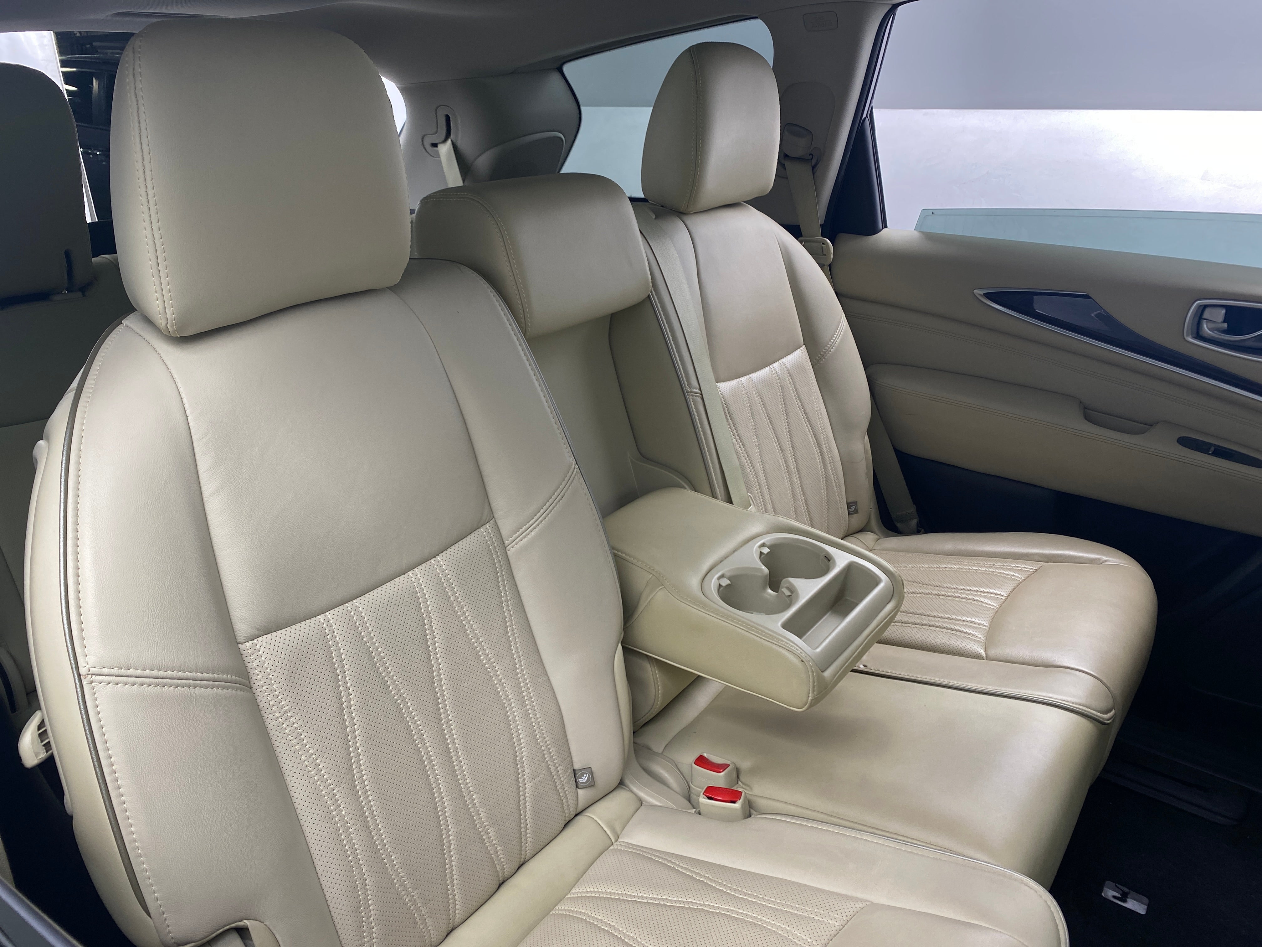 2017 INFINITI QX60  5