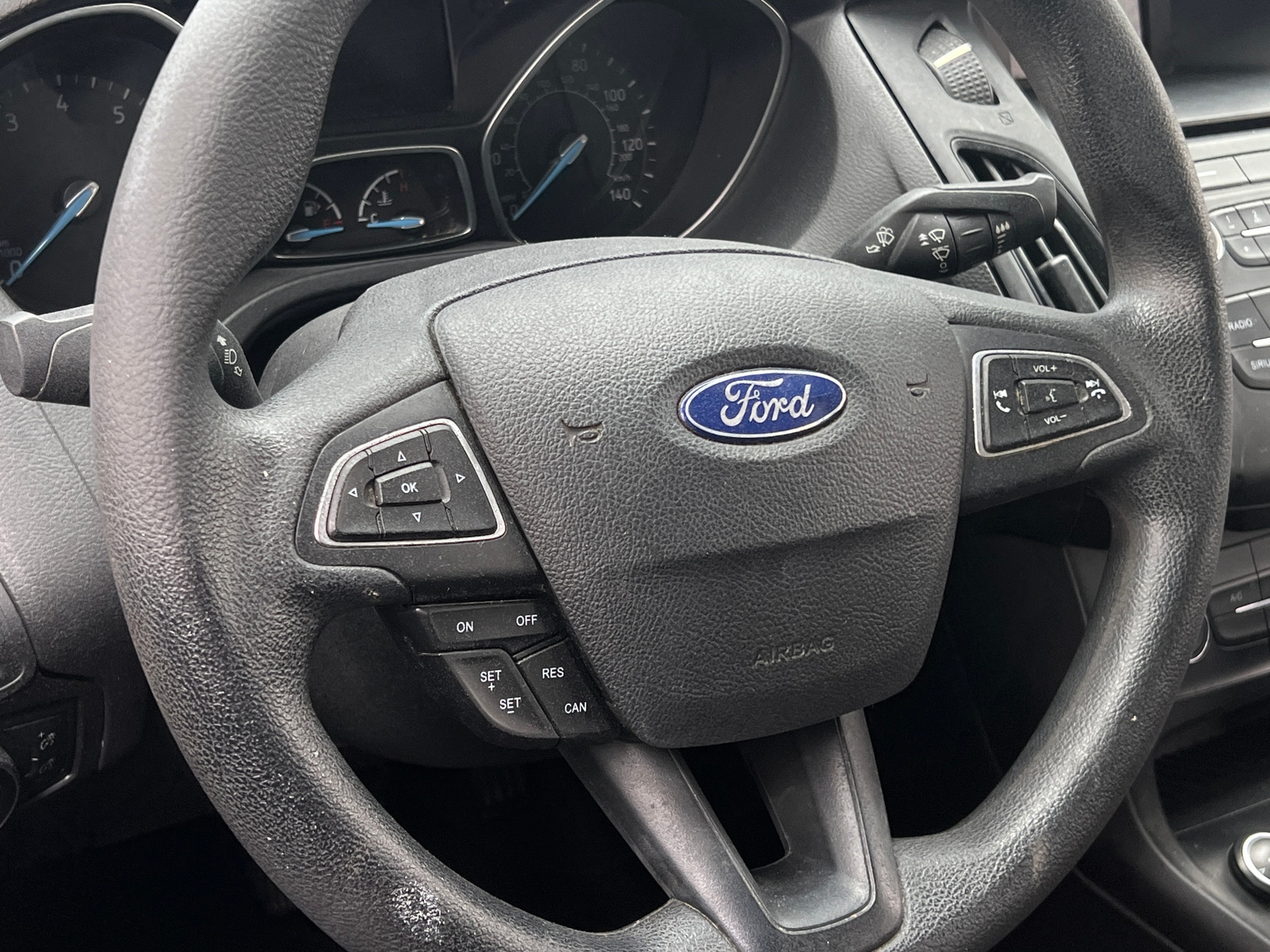 Thumbnail: 2016 Ford Focus - 5