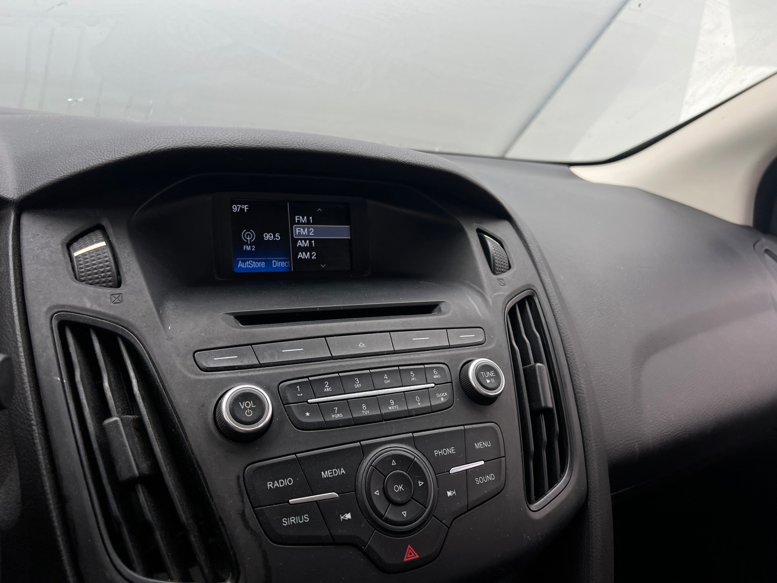 Thumbnail: 2016 Ford Focus - 4