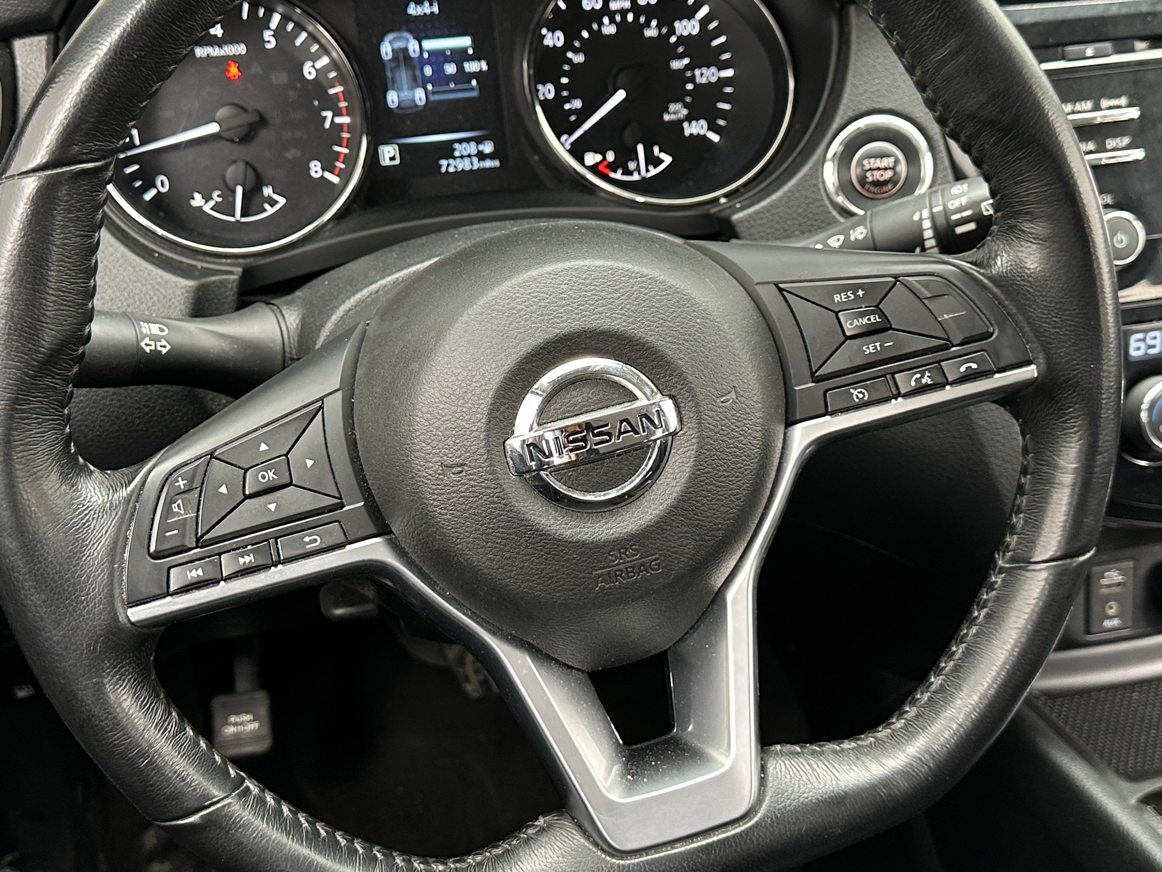2017 Nissan Rogue SV 5