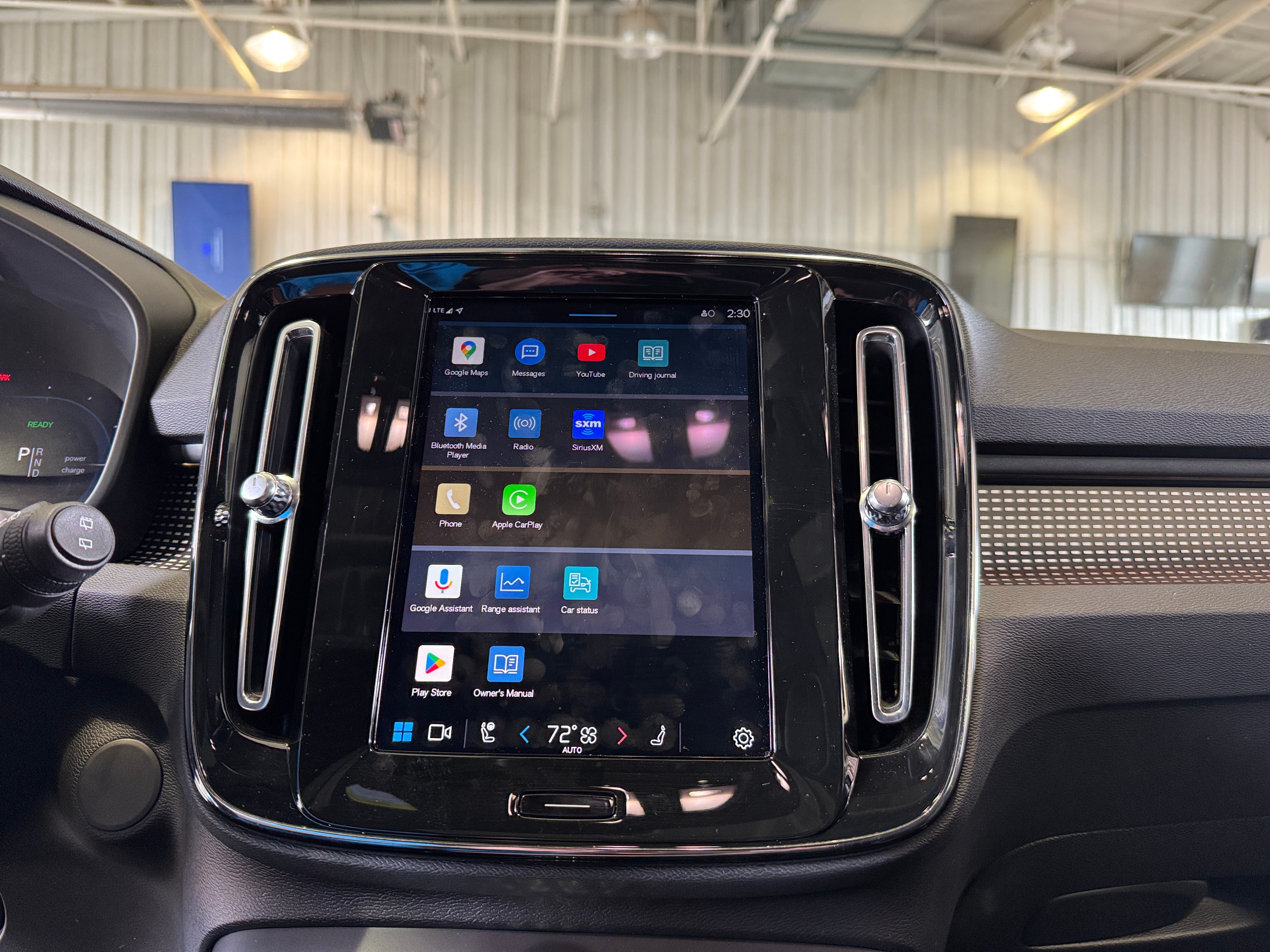 2022 Volvo XC40 Recharge Plus 3