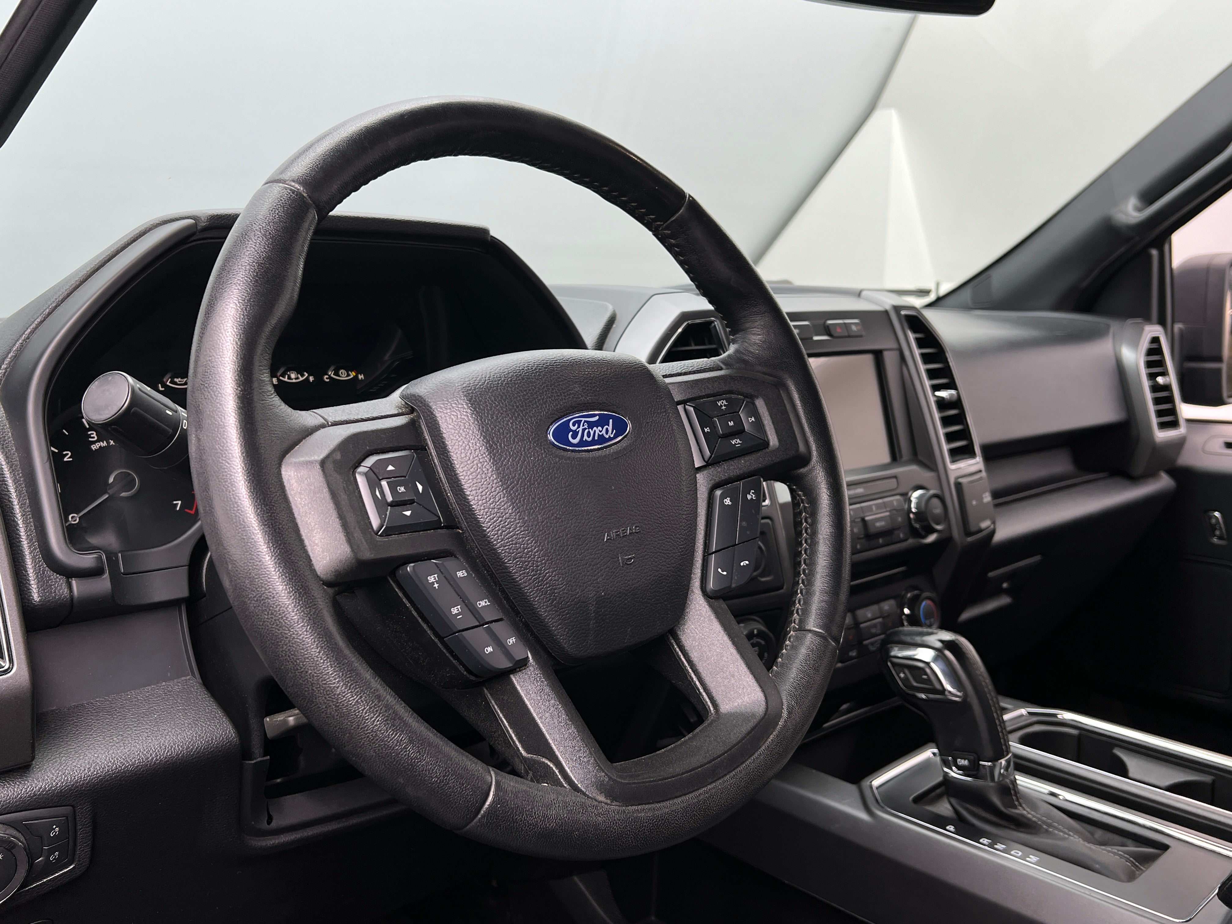 2018 Ford Econoline E-150 5
