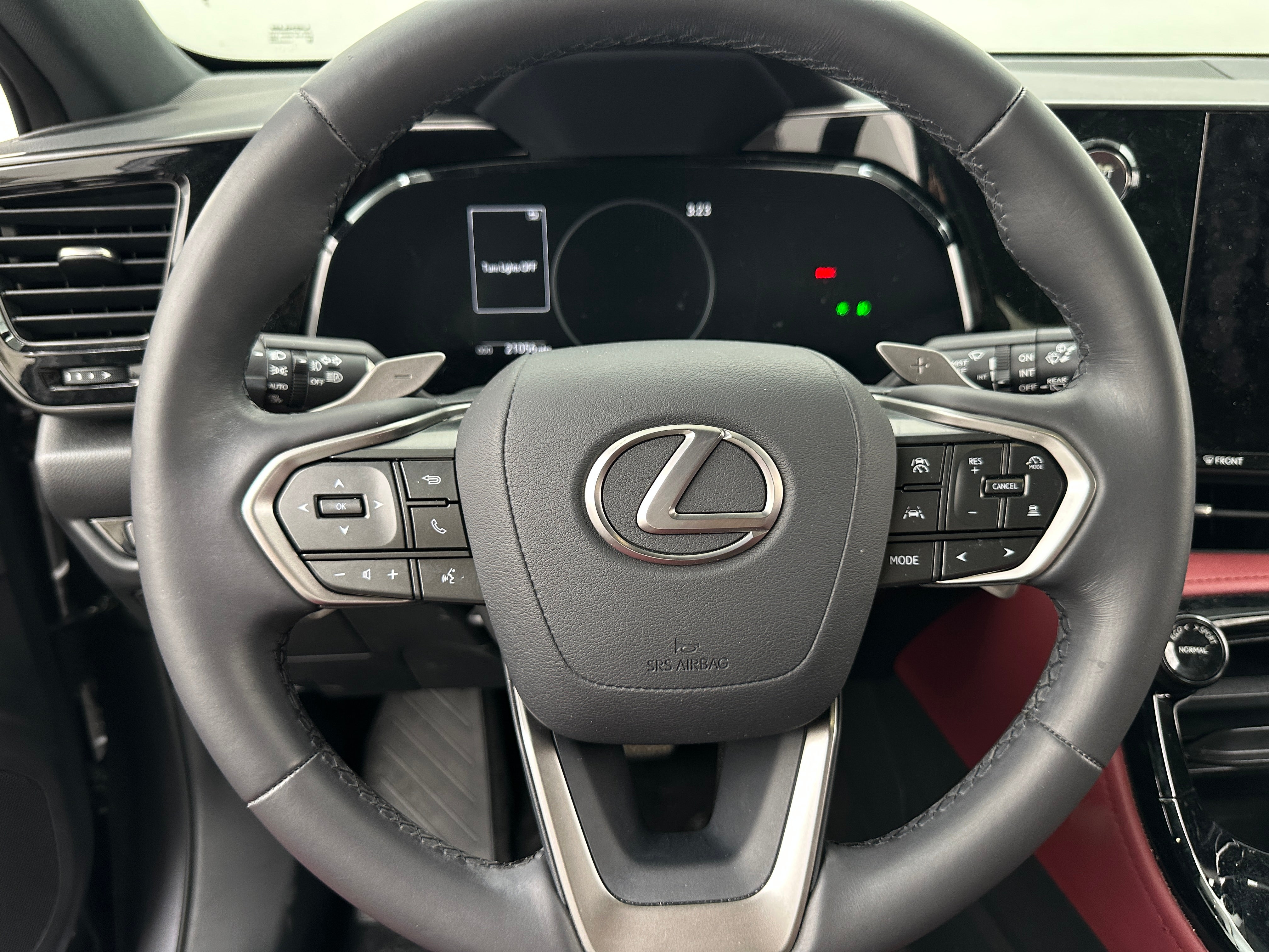 2023 Lexus NX 250 4