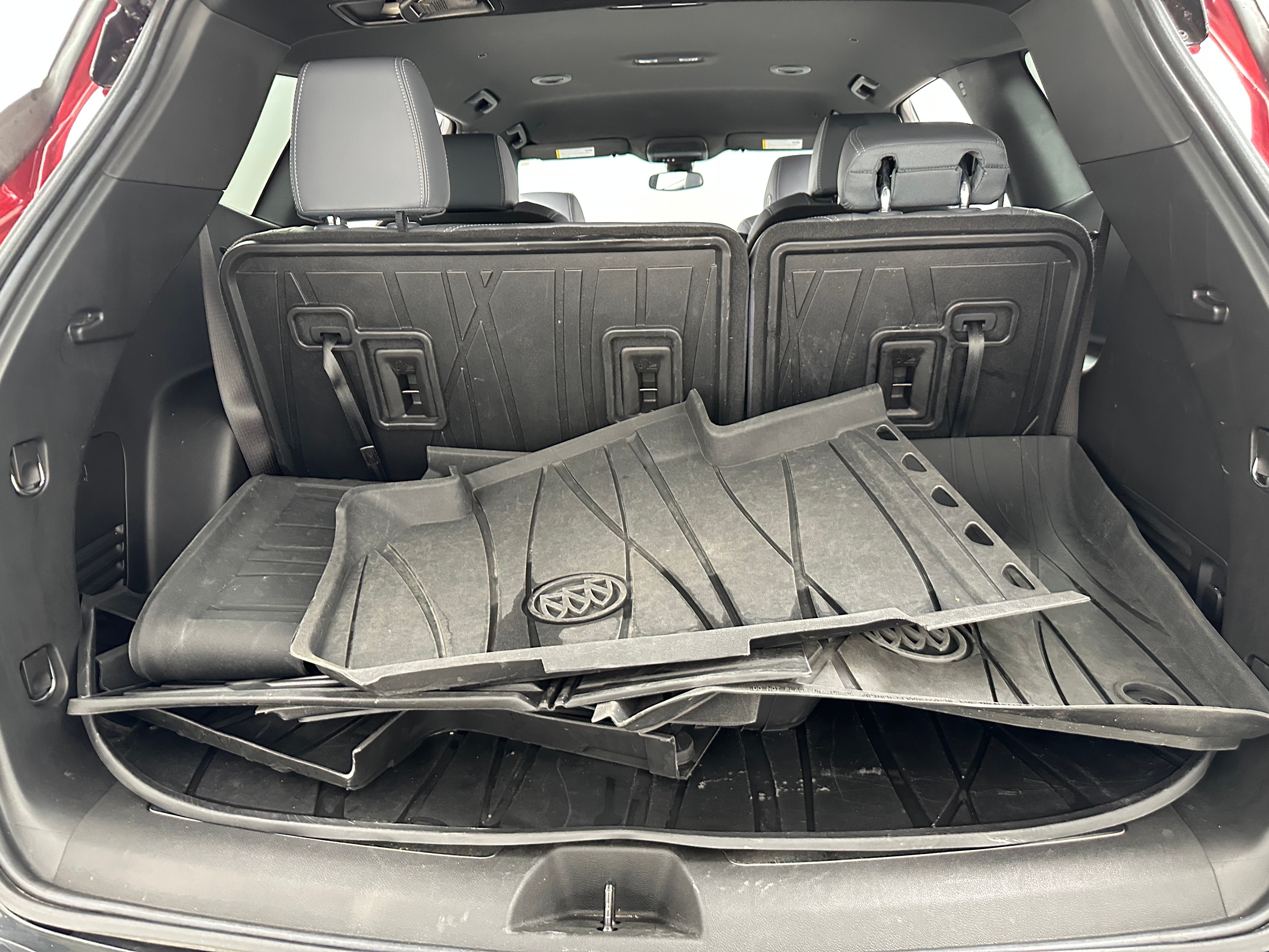 2023 Buick Enclave Essence 6