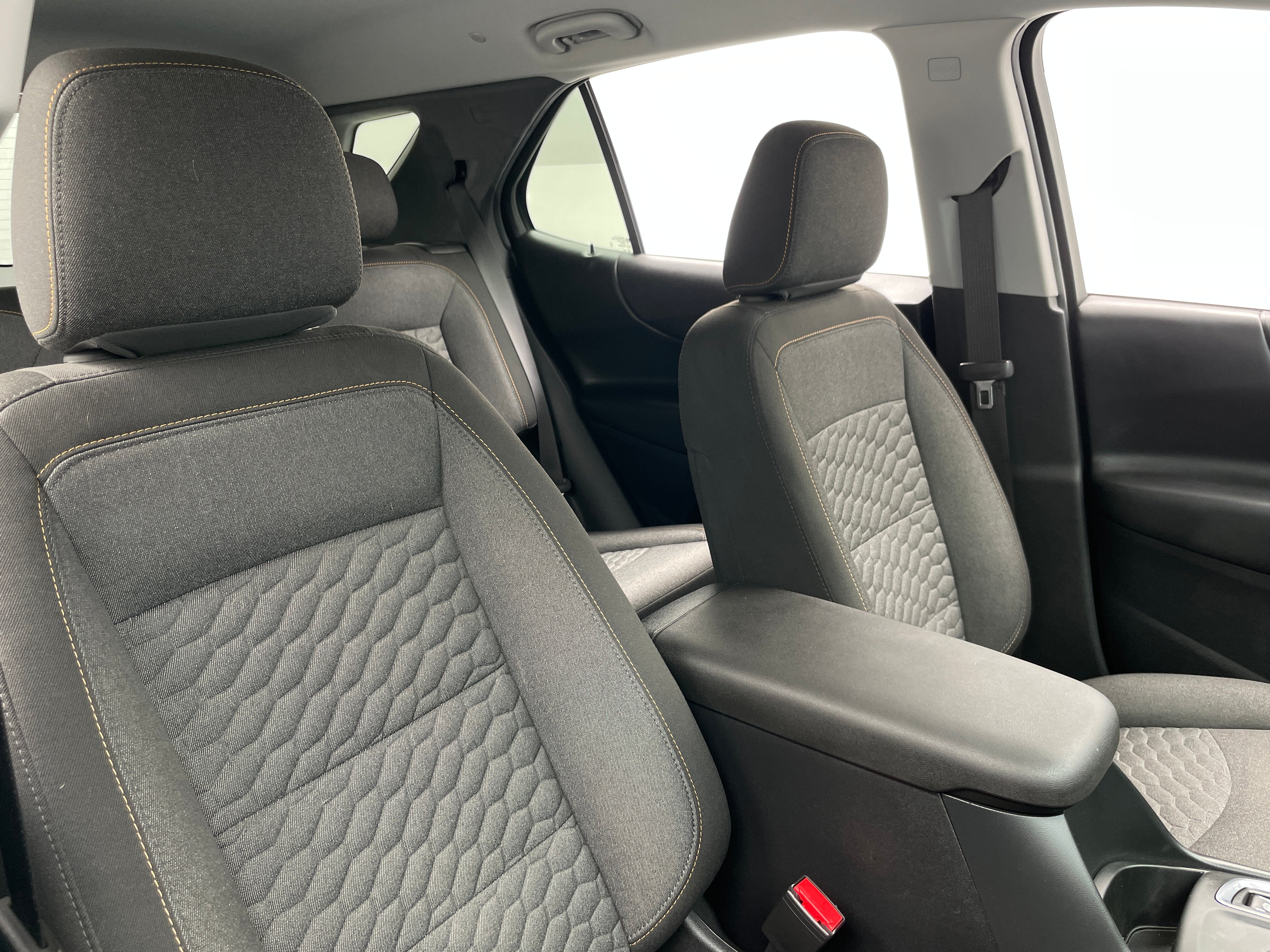 2020 Chevrolet Equinox LT 2