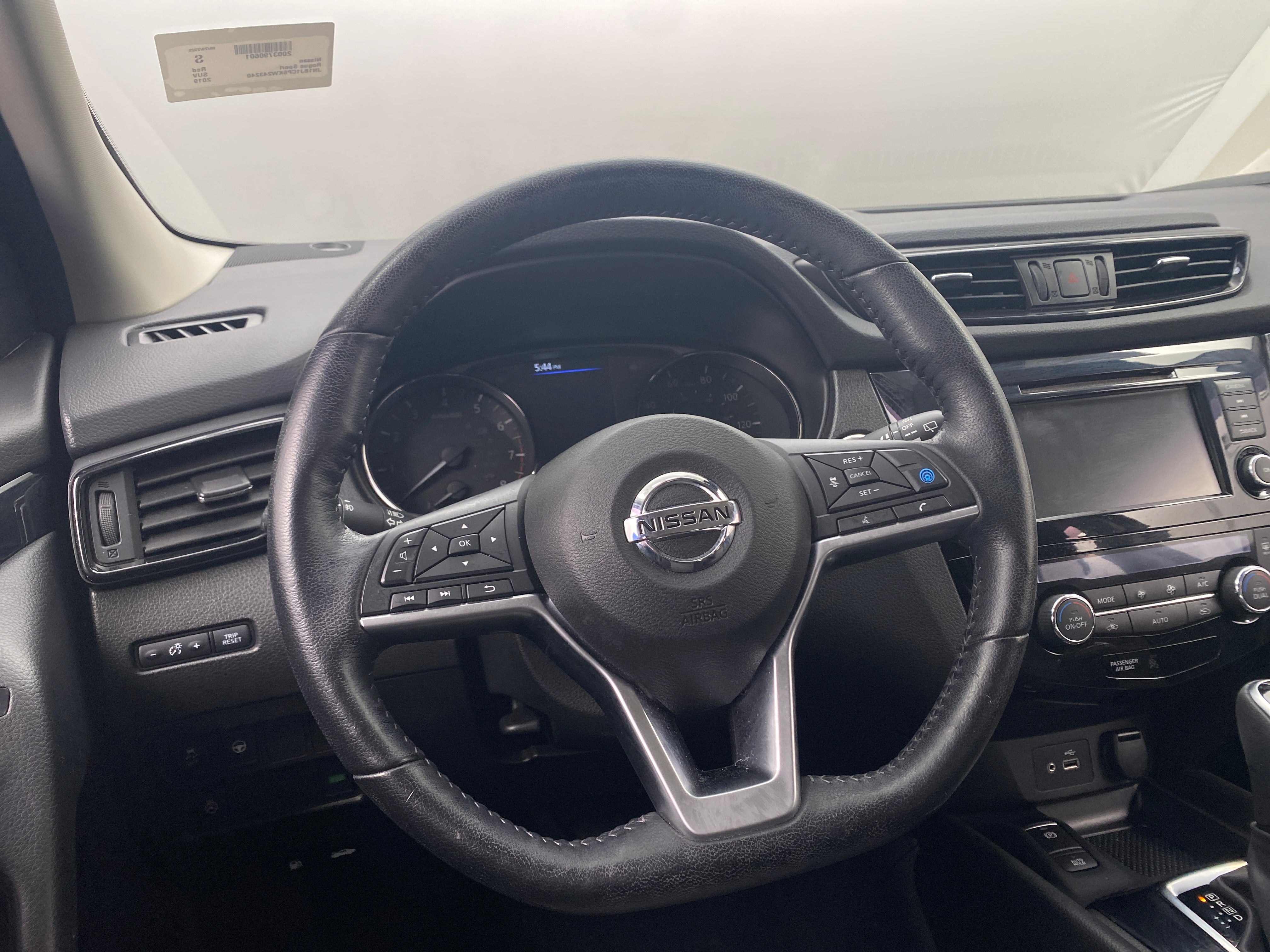 2019 Nissan Rogue Sport SV 5