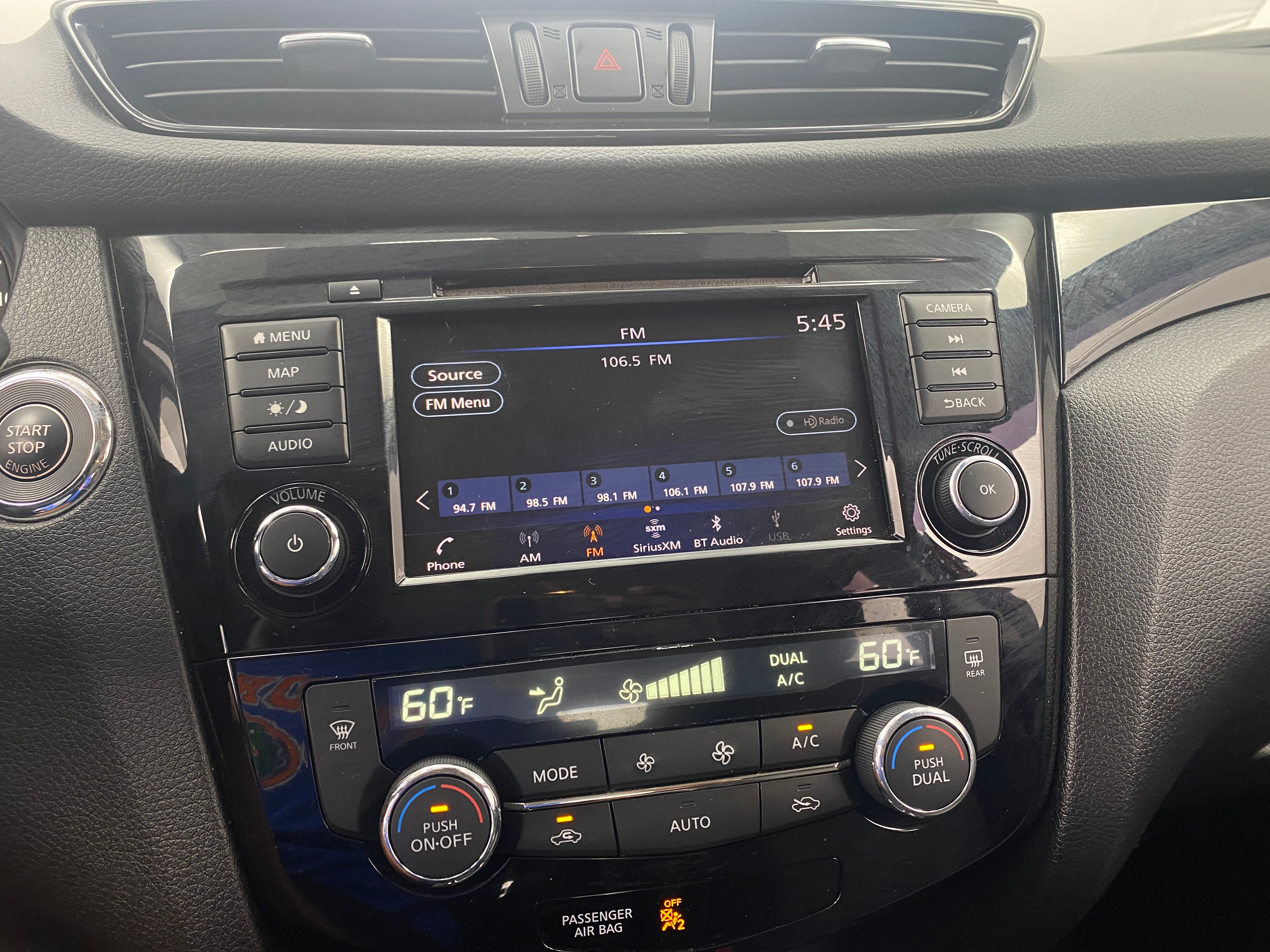 2019 Nissan Rogue Sport SV 4