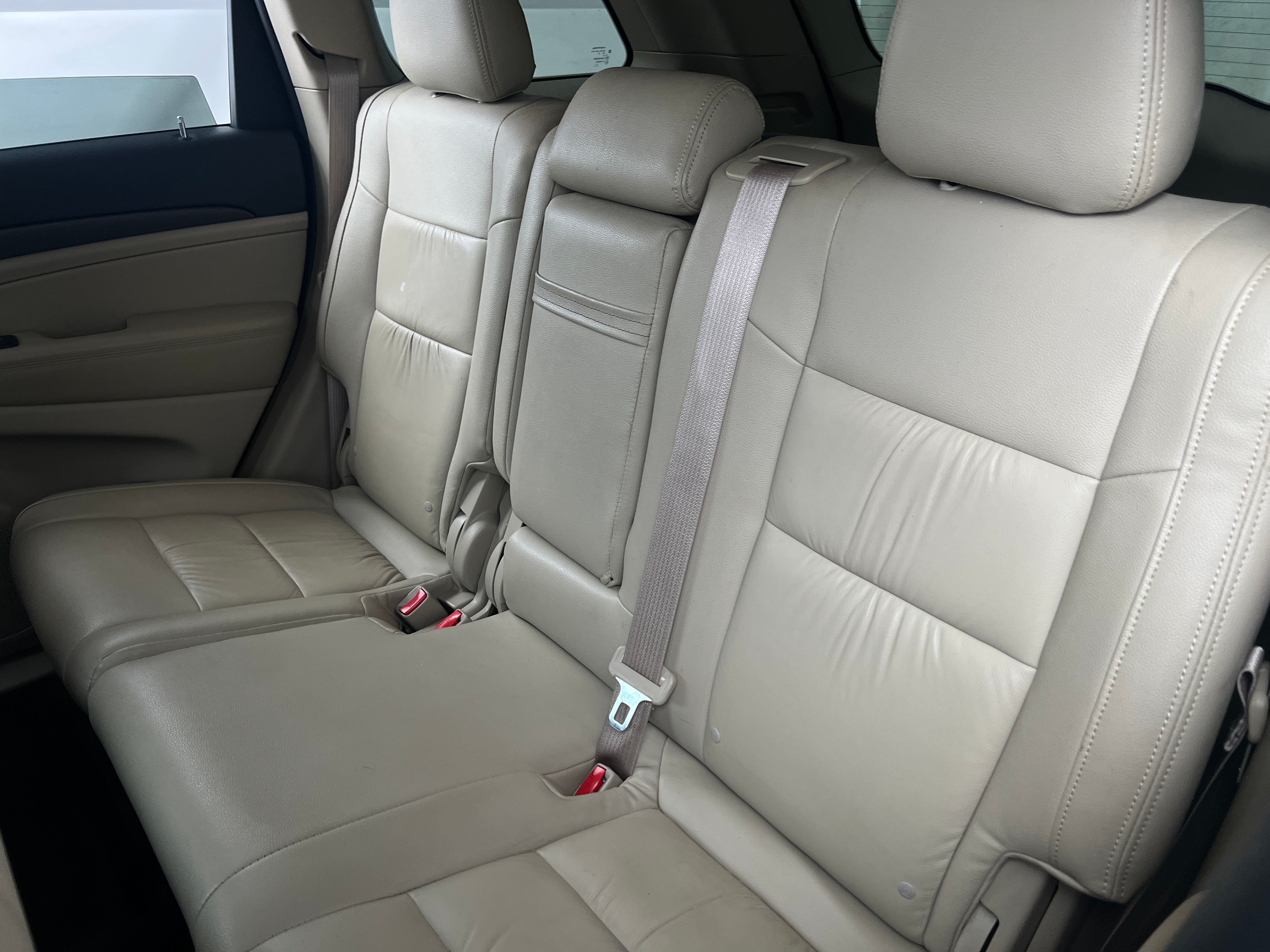 2017 Jeep Grand Cherokee Laredo 6