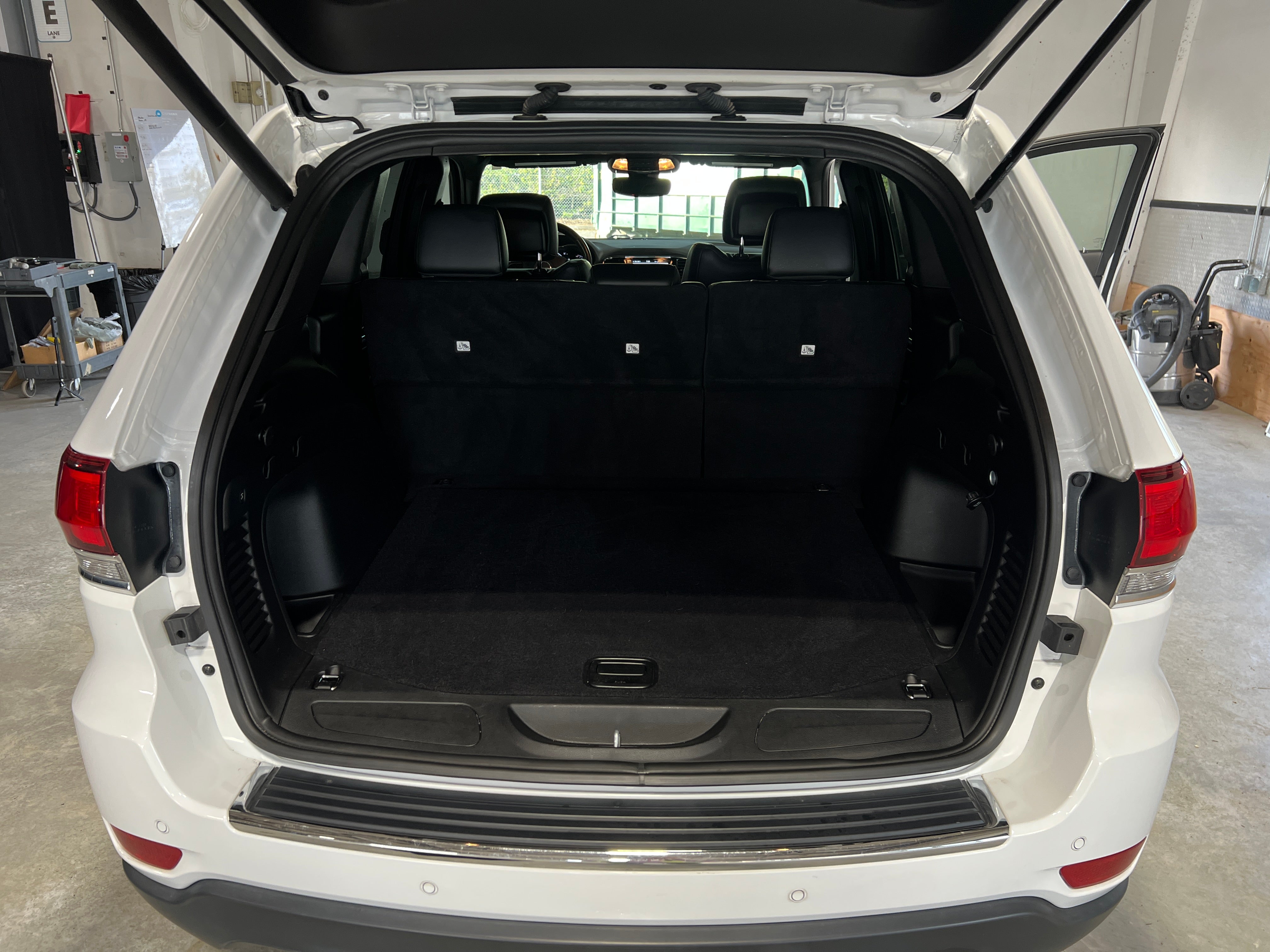 2022 Jeep Grand Cherokee Limited Edition 6