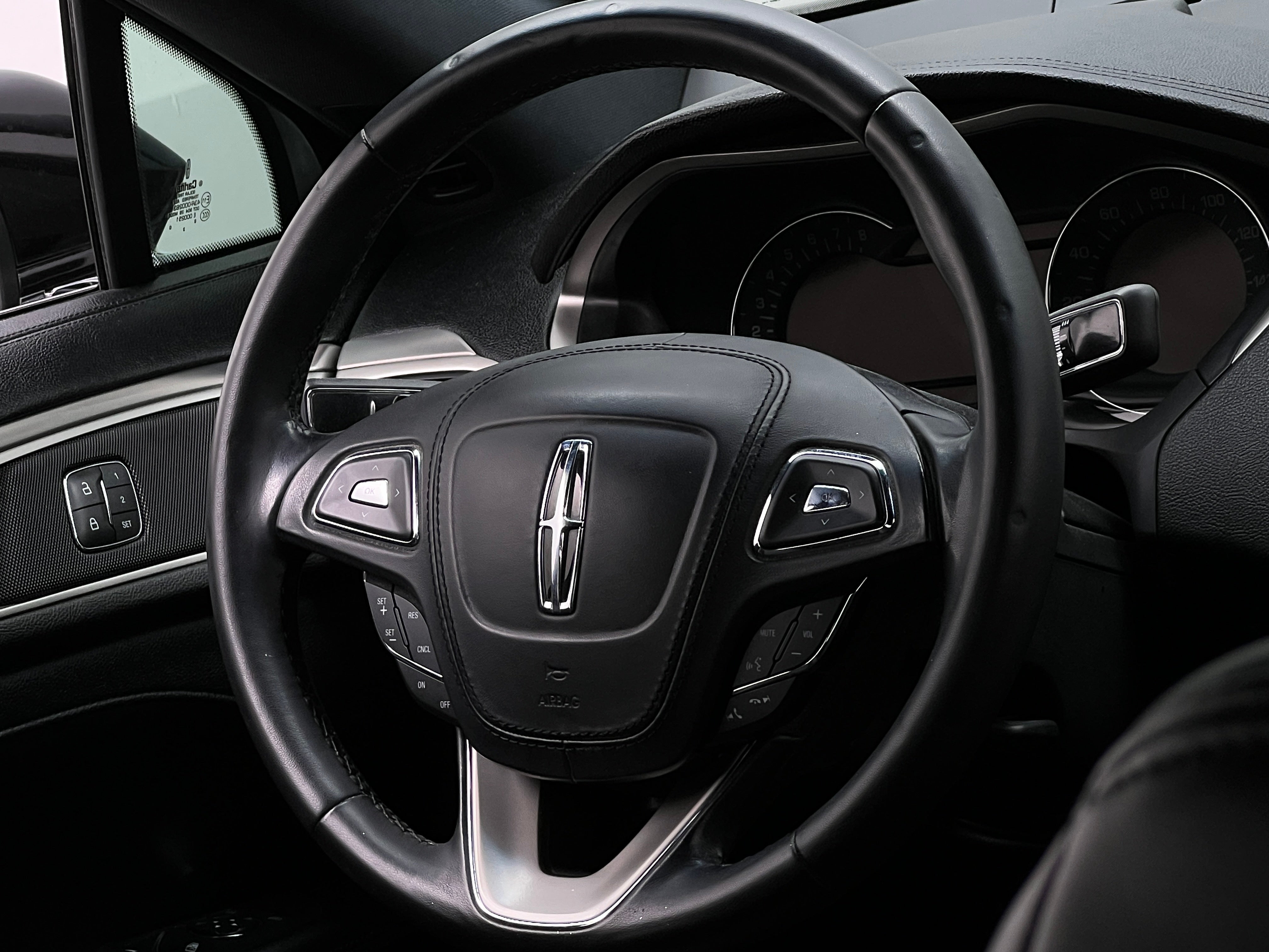 2019 Lincoln MKZ Base 4