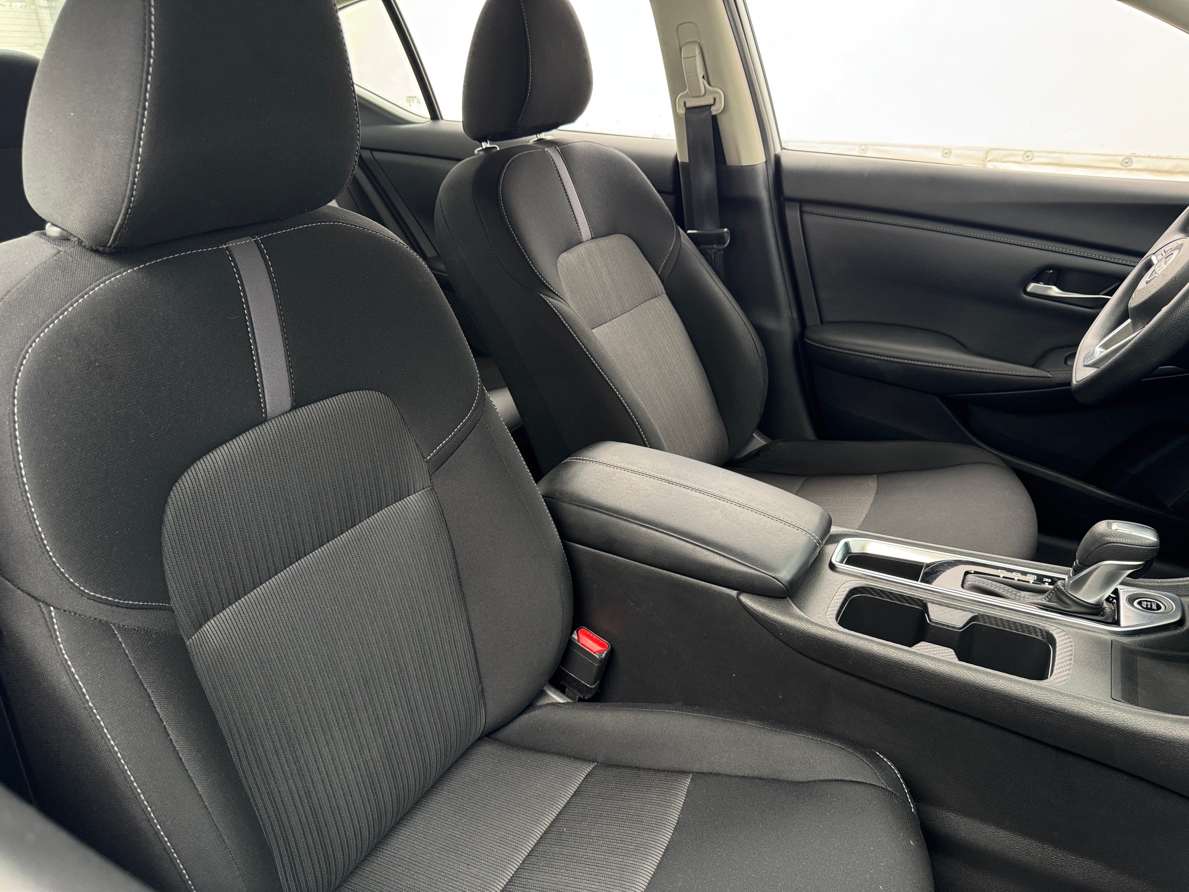 2024 Nissan Sentra SV 2