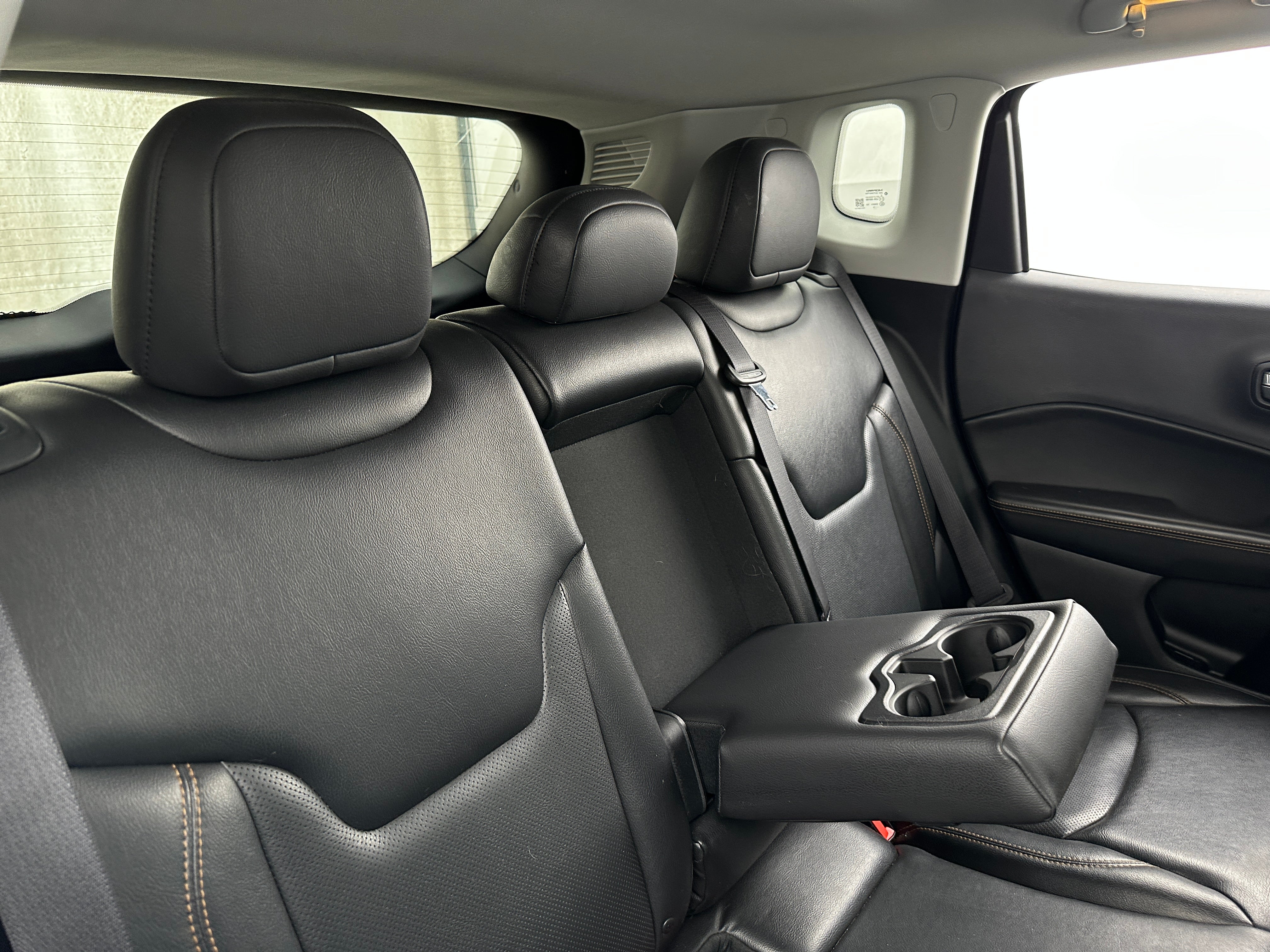 2018 Jeep Compass Limited 5