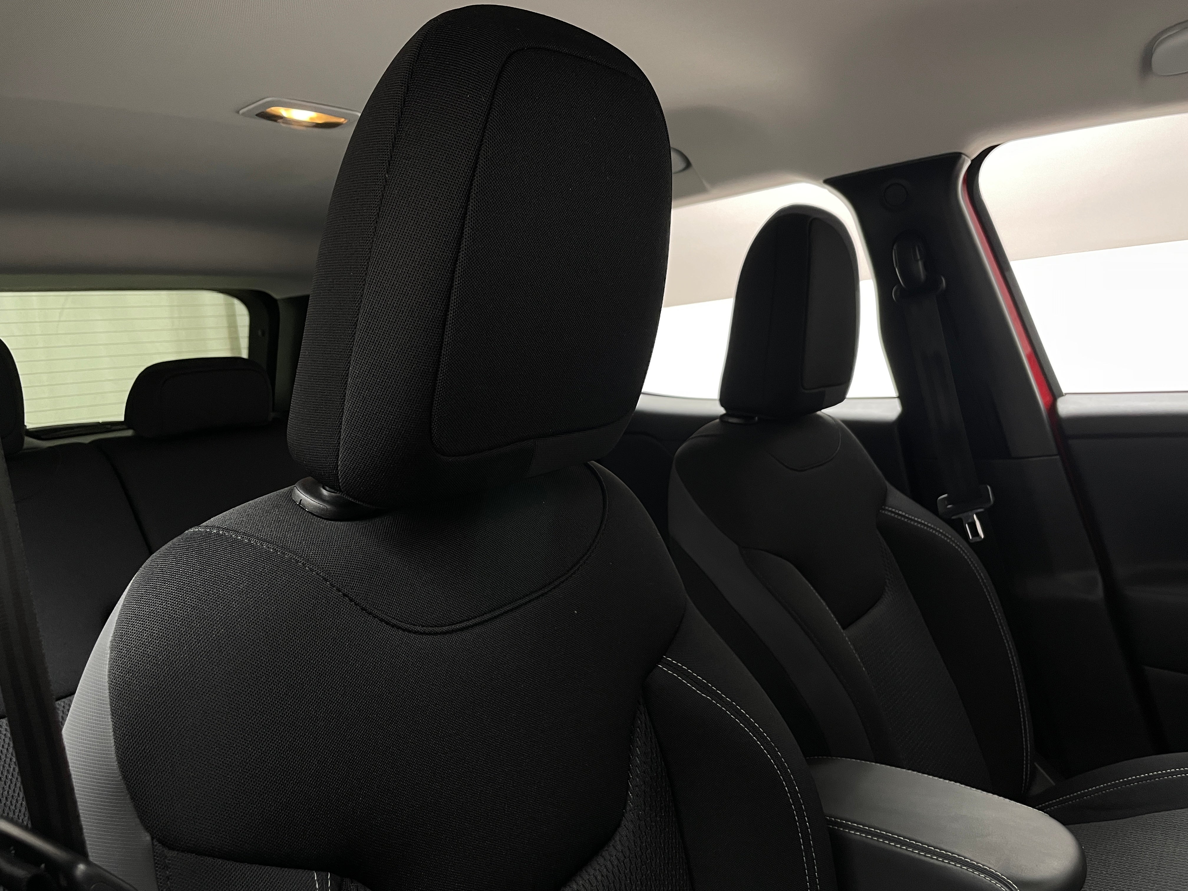 2023 Jeep Renegade Altitude 2
