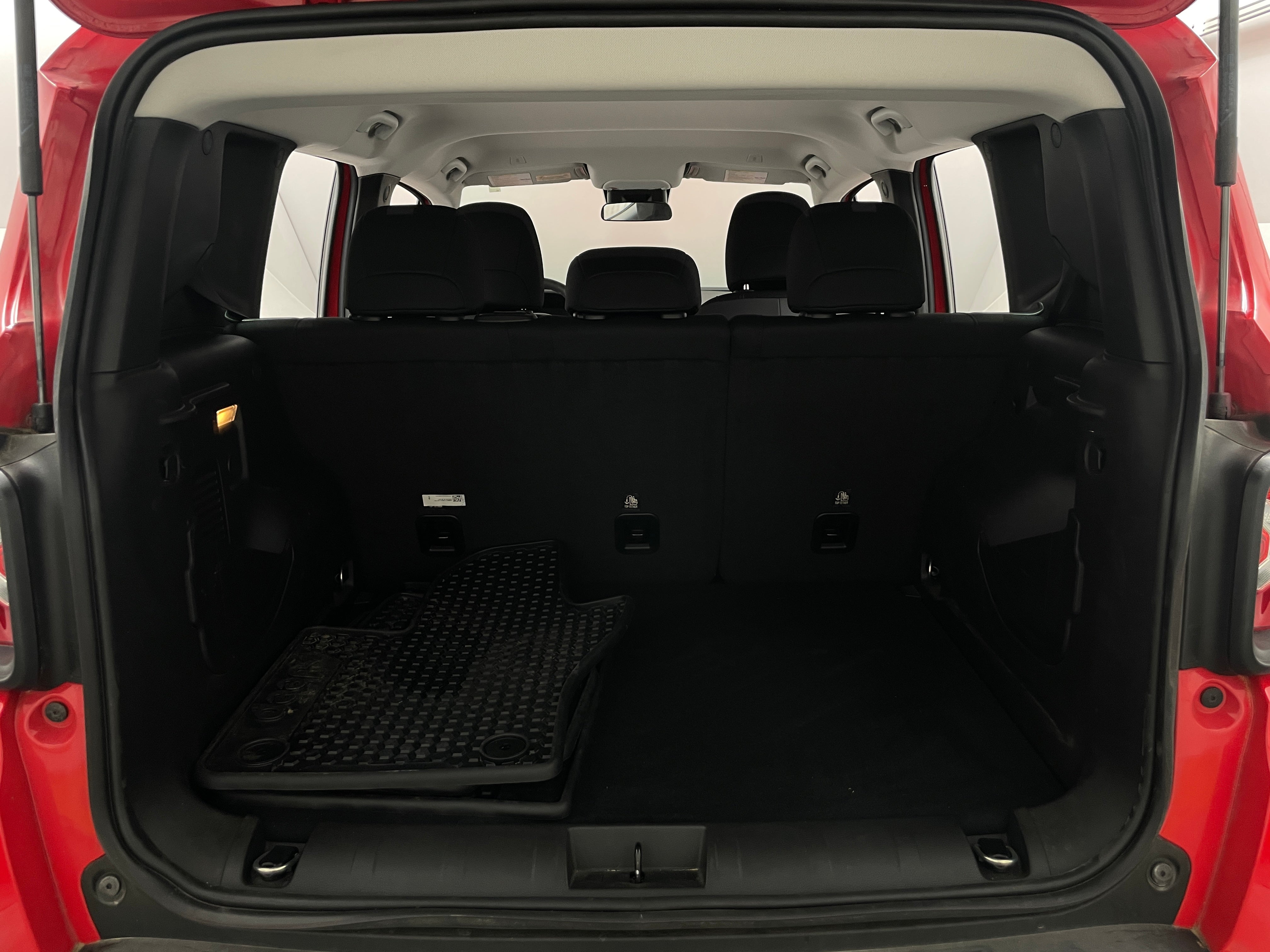 2023 Jeep Renegade Altitude 7