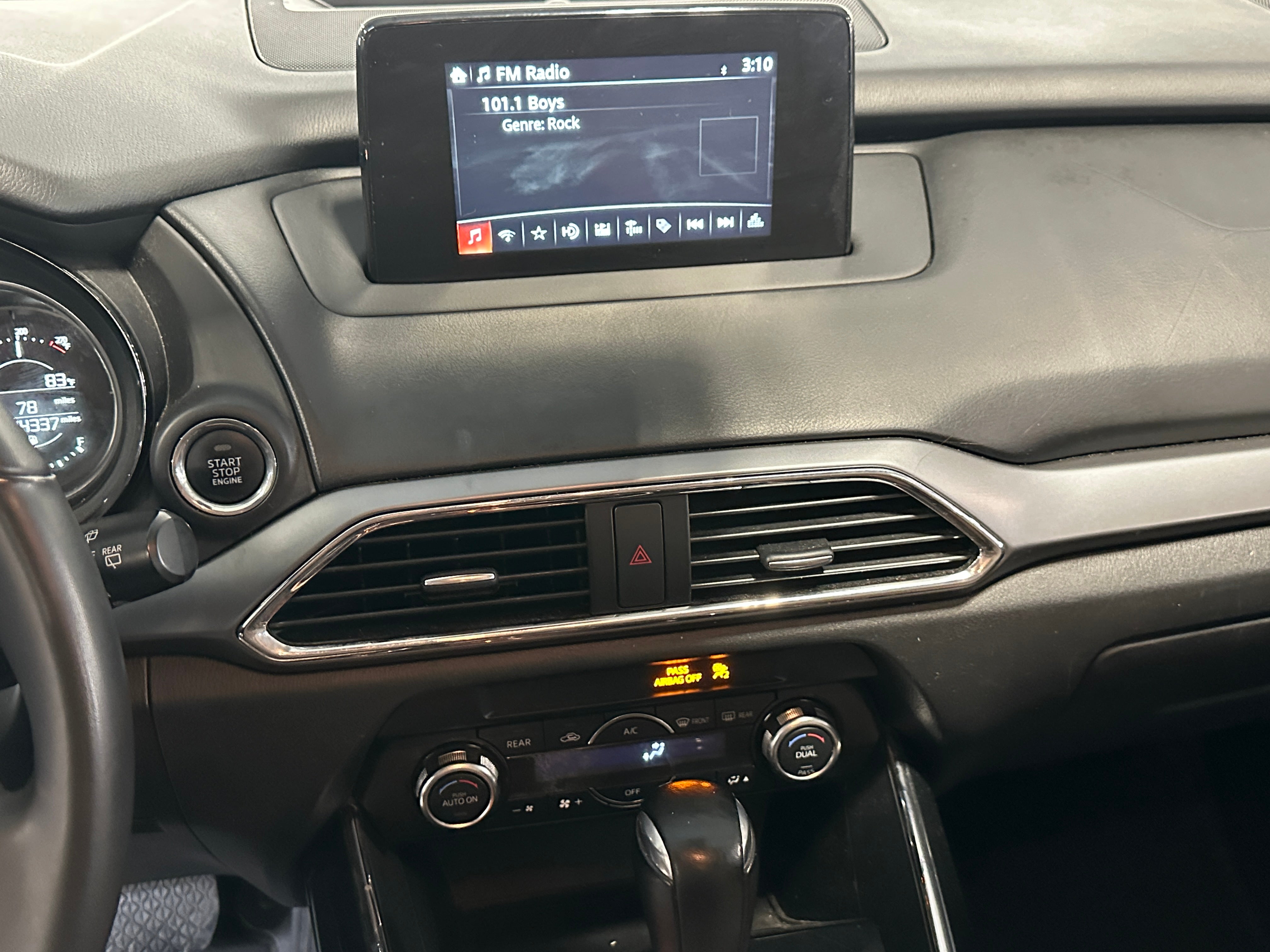 2018 Mazda CX-9 Sport 4