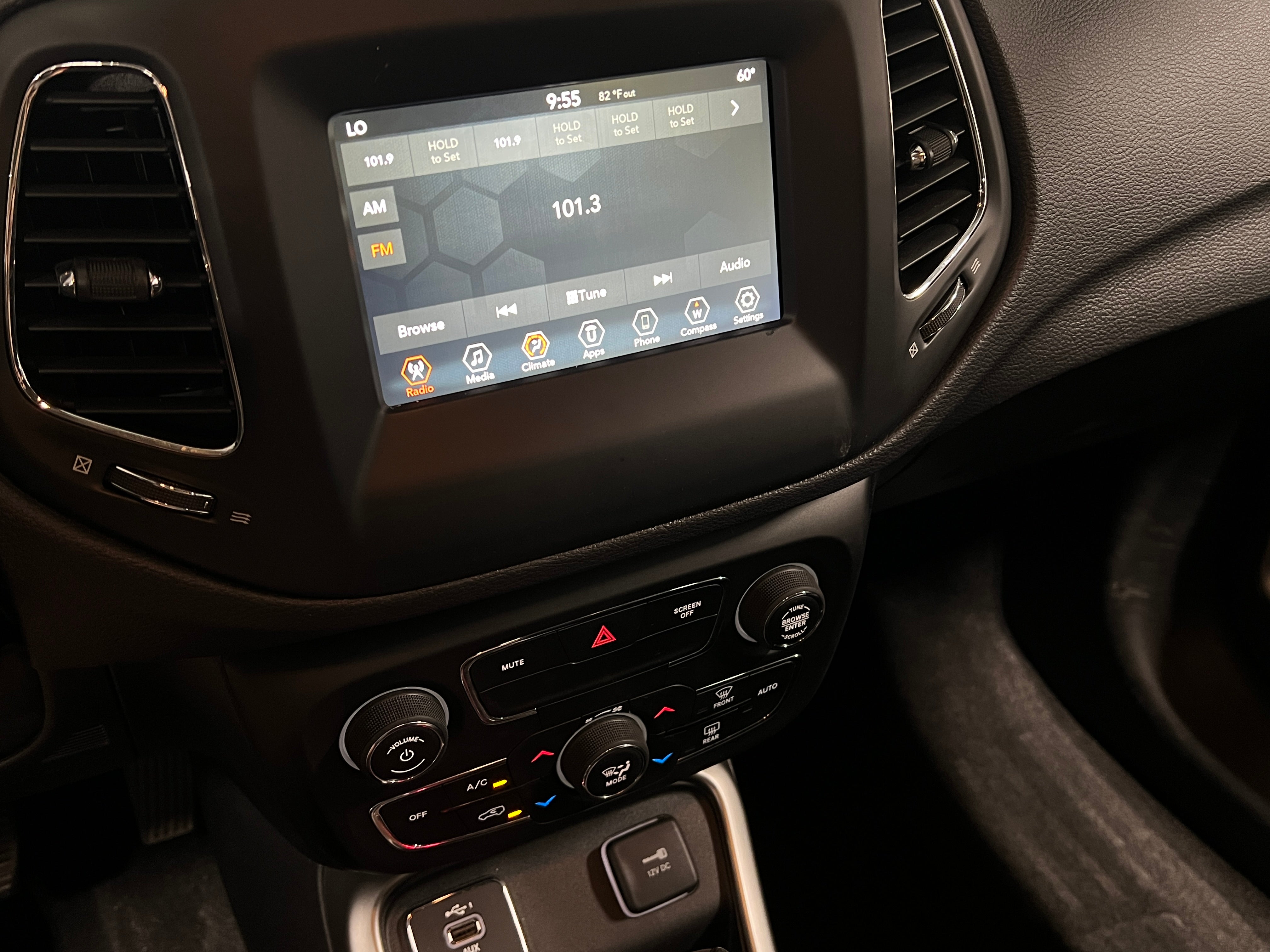 2019 Jeep Compass Sport 4