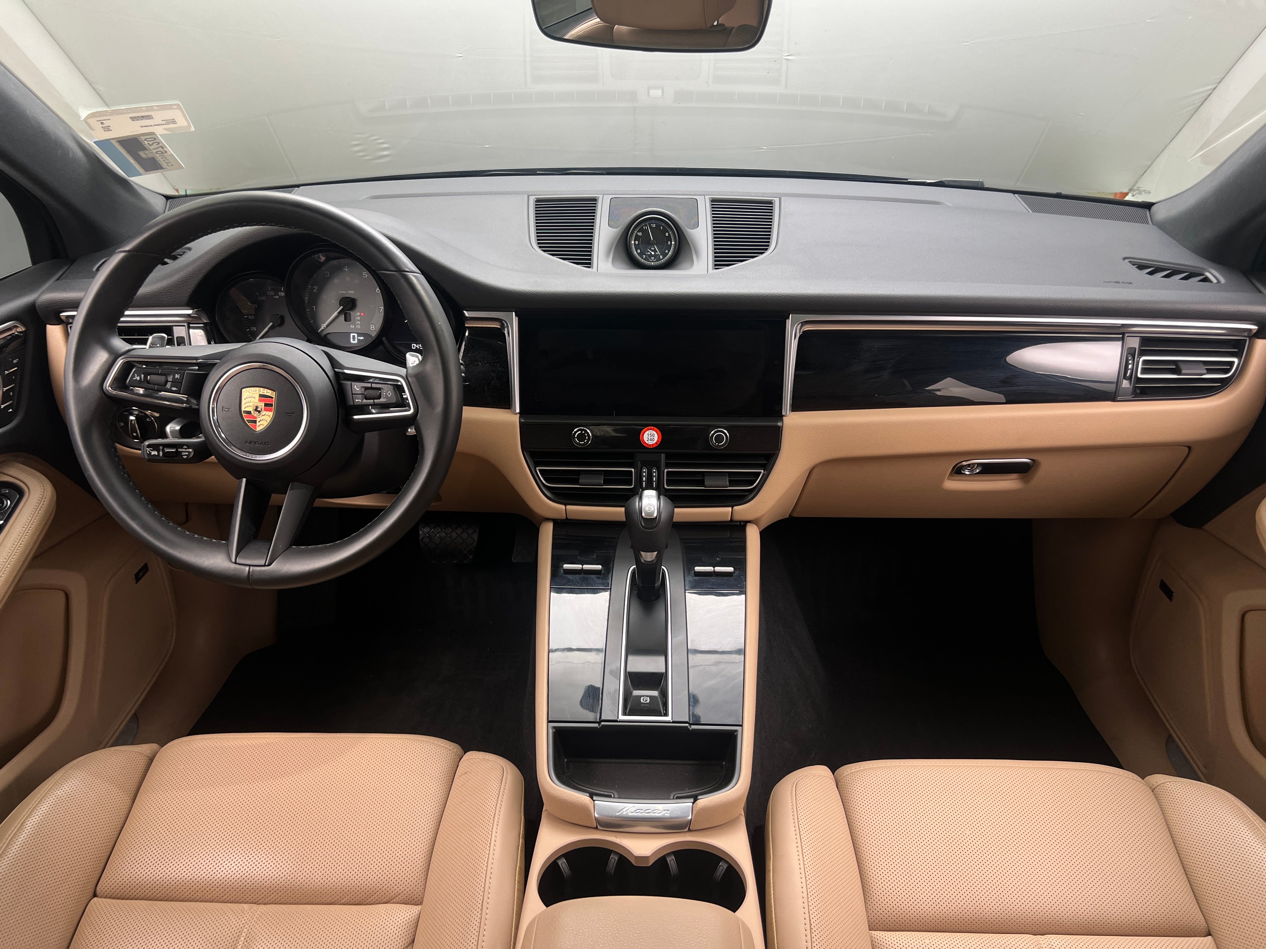 2023 Porsche Macan S 2