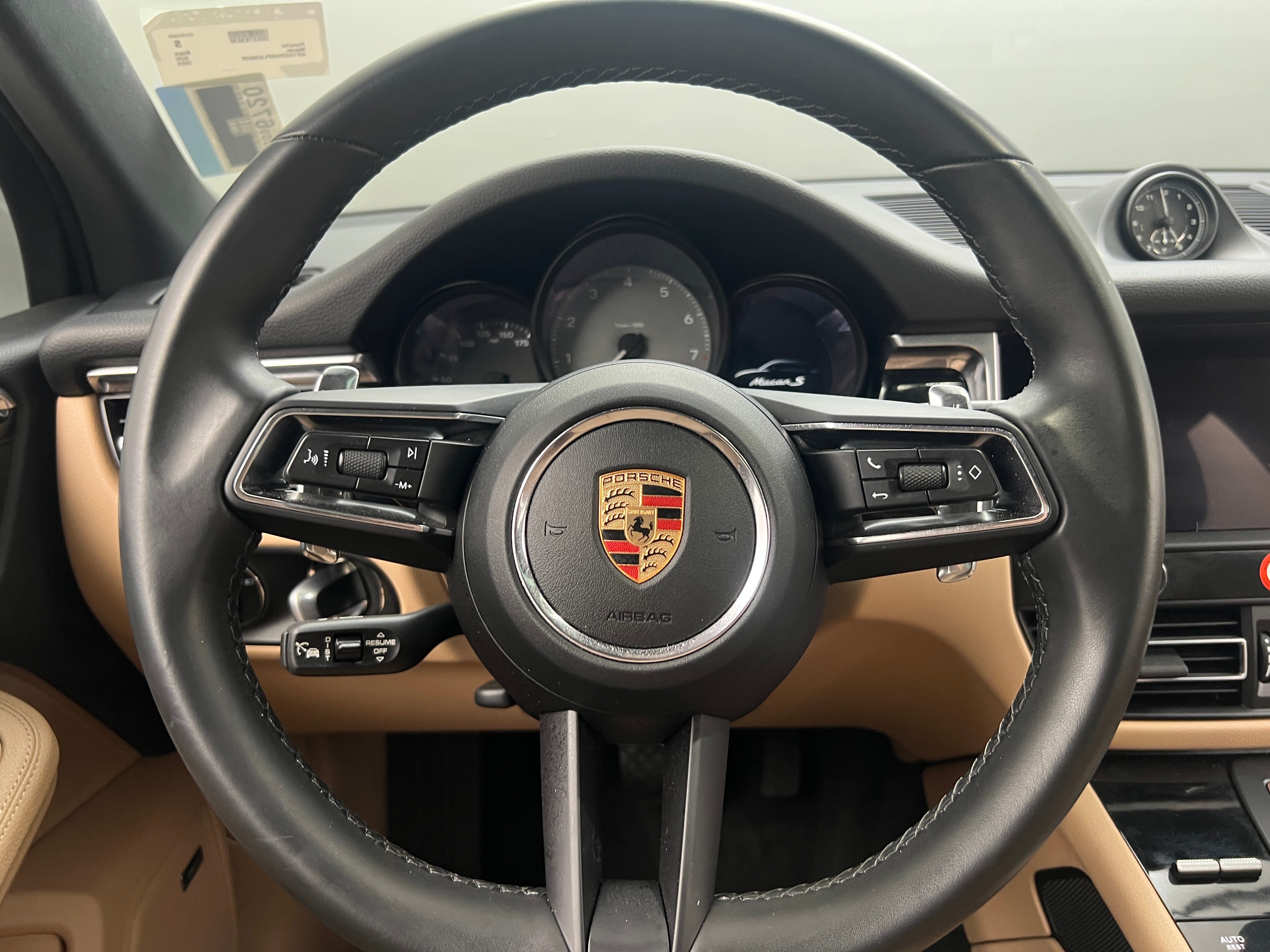 2023 Porsche Macan S 4
