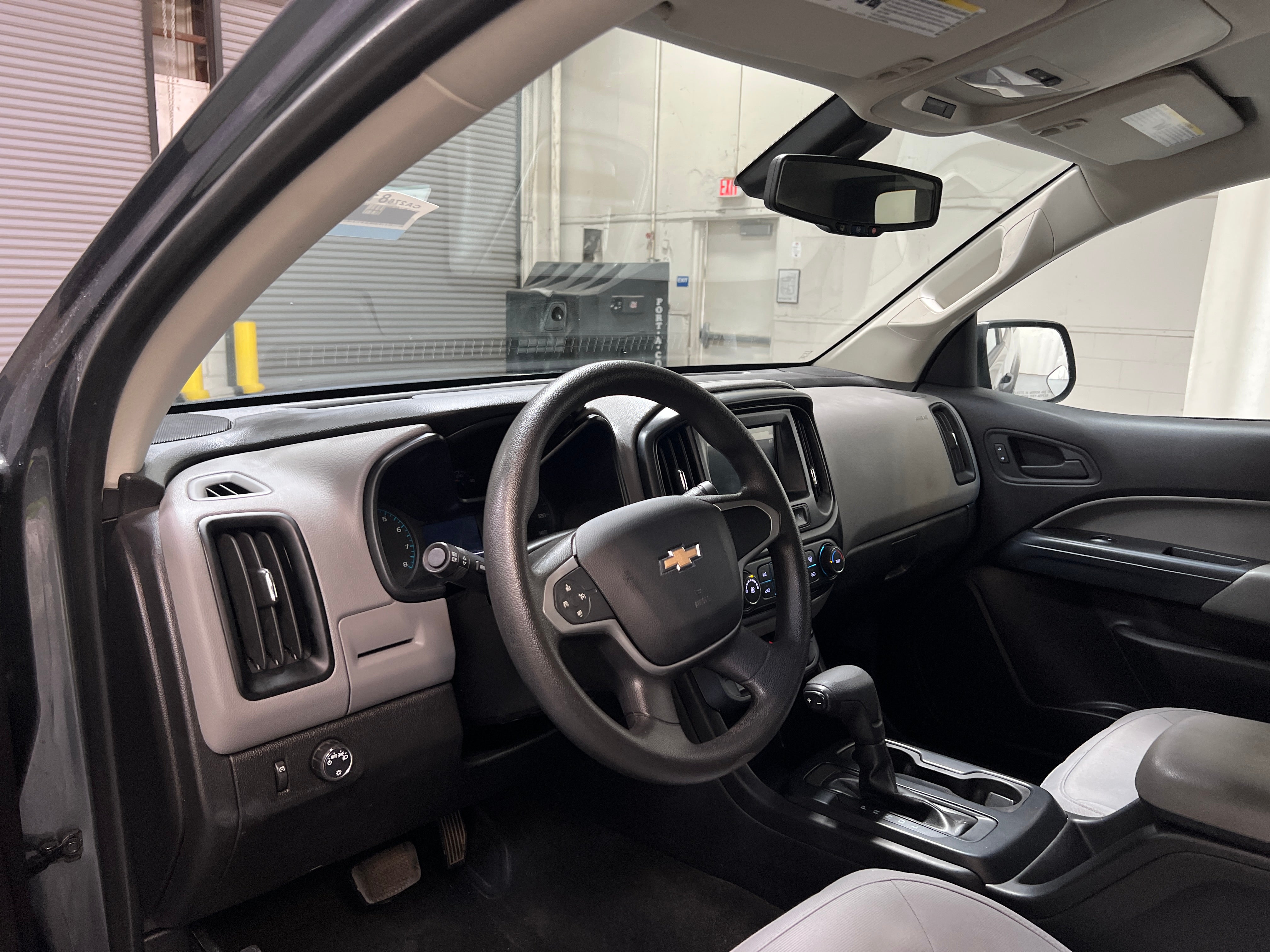 2017 Chevrolet Colorado Work Truck 3