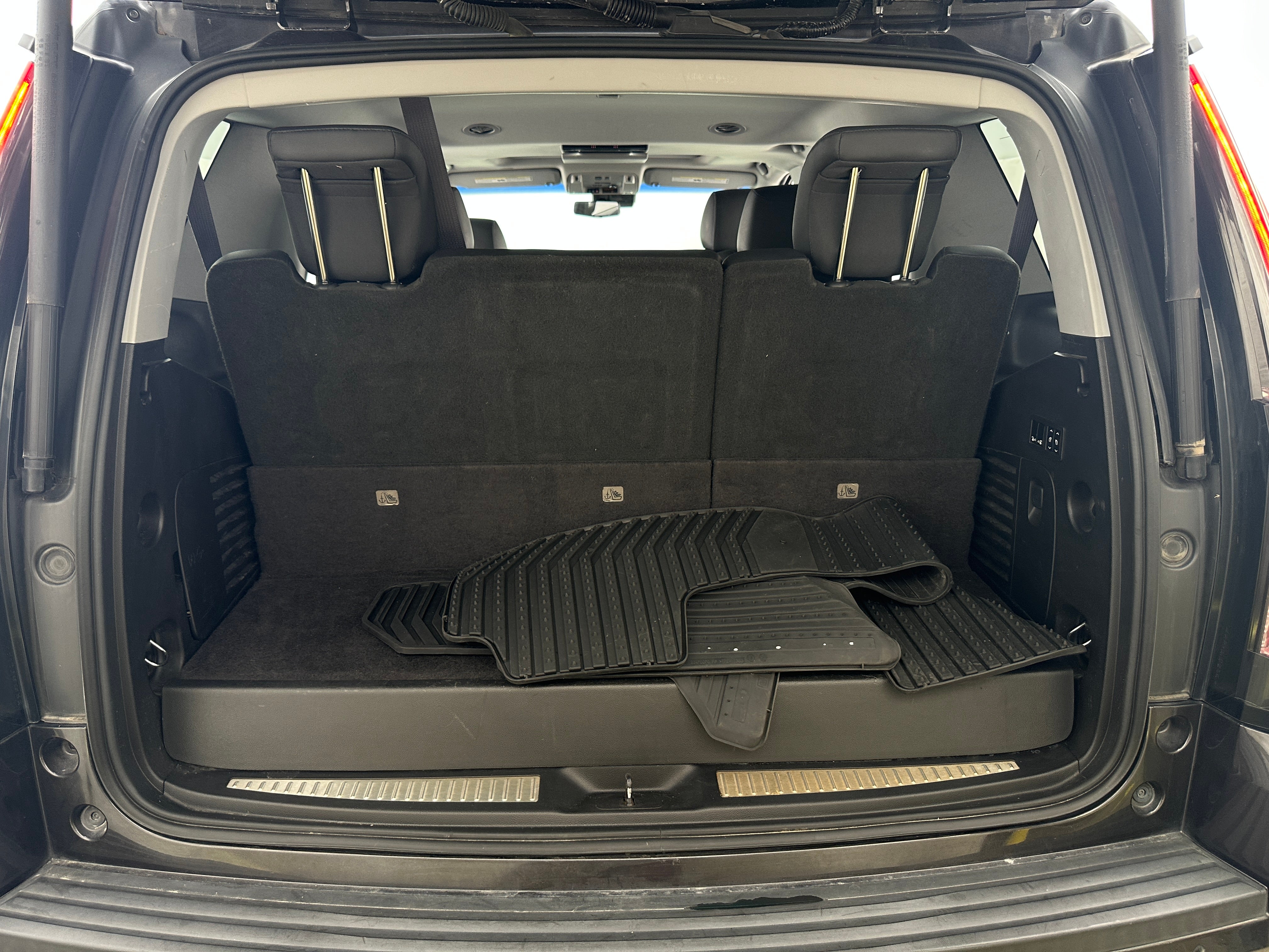 2017 Cadillac Escalade Premium Luxury 6